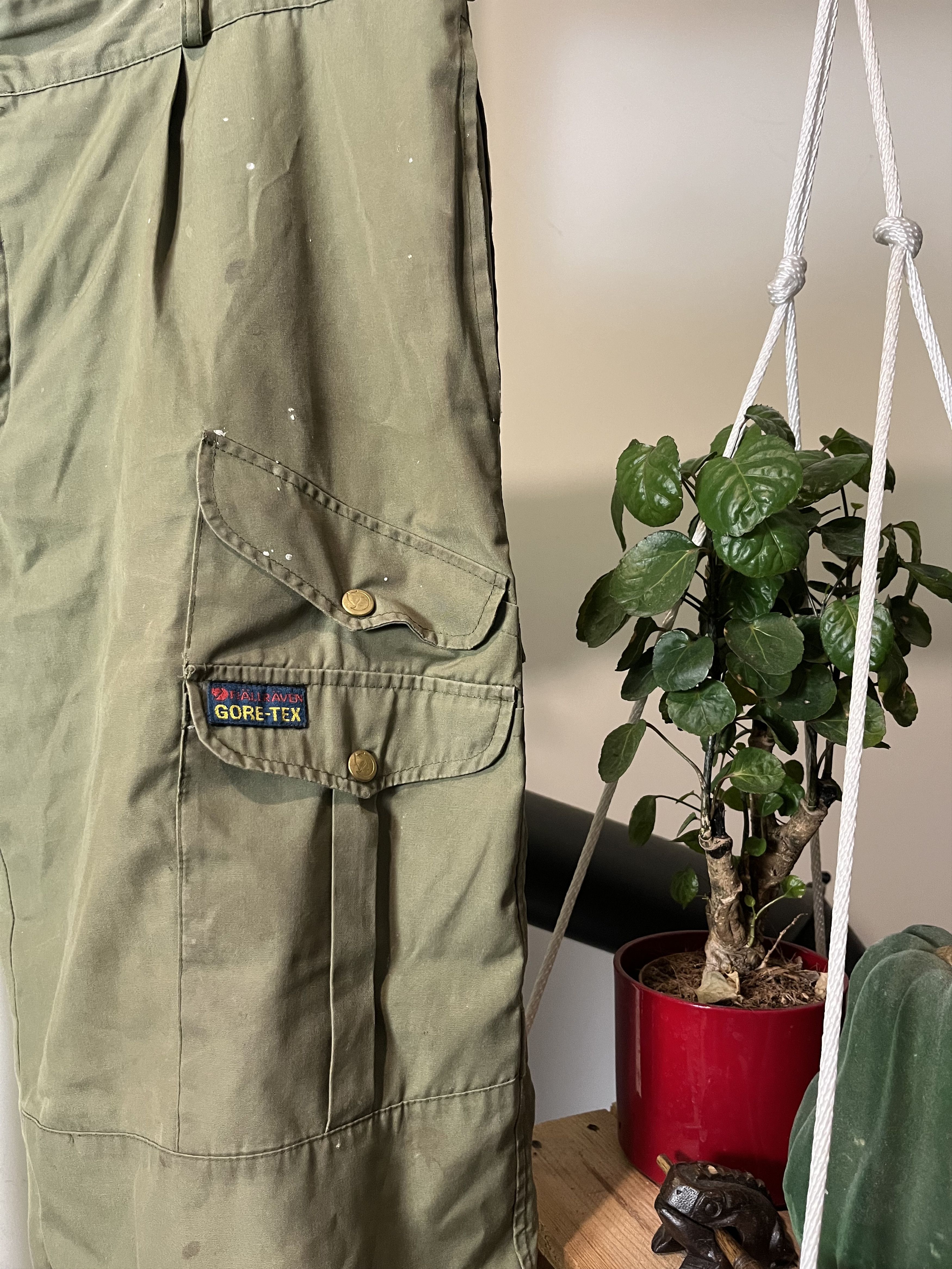 90s Fjallraven Multipocket Forest Gore-Tex Winter Pants