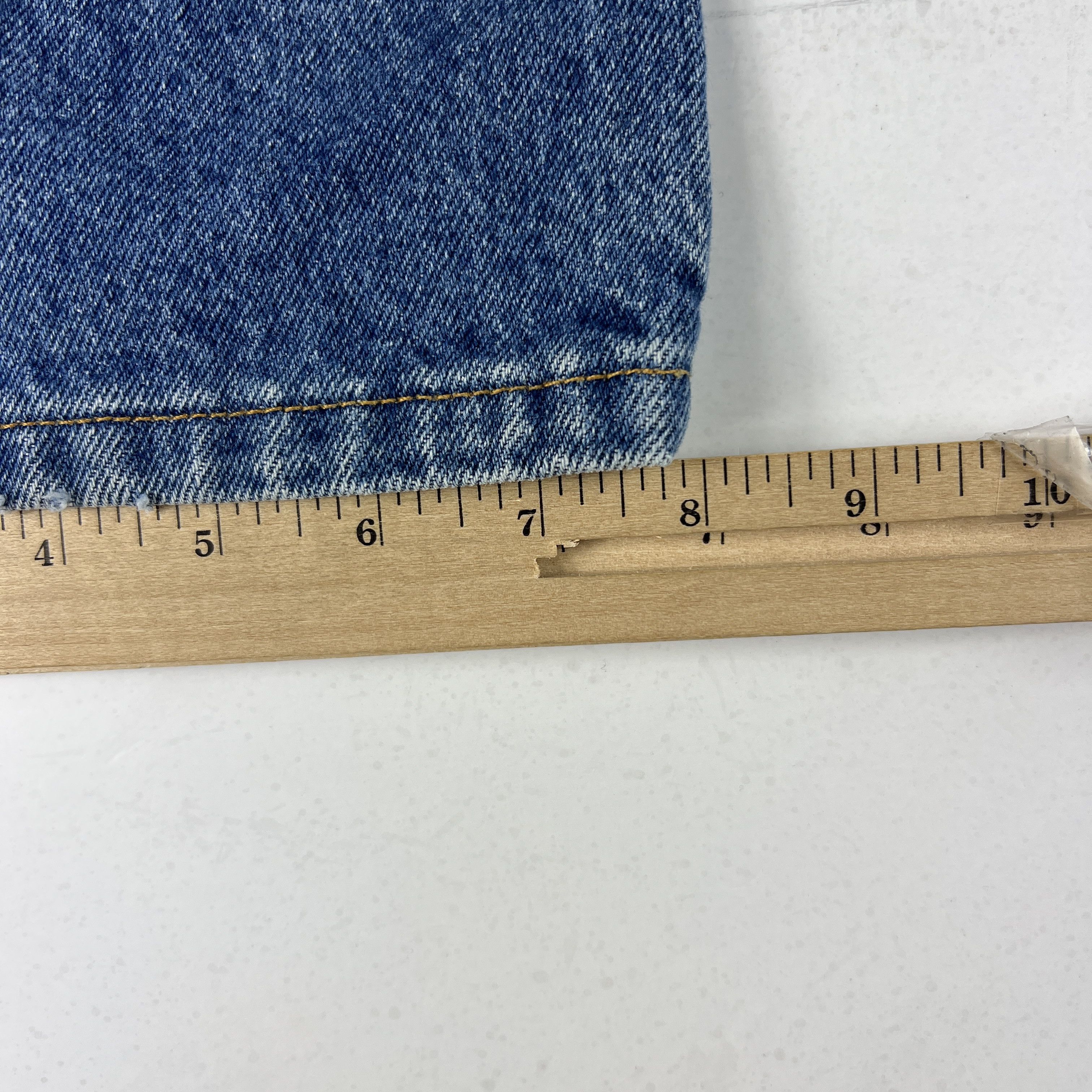 Levi's × Vintage VTG 90s Levi's Jeans 505 Straight Blue Thrashed Cotton Denim Size US 33 - 17 Thumbnail