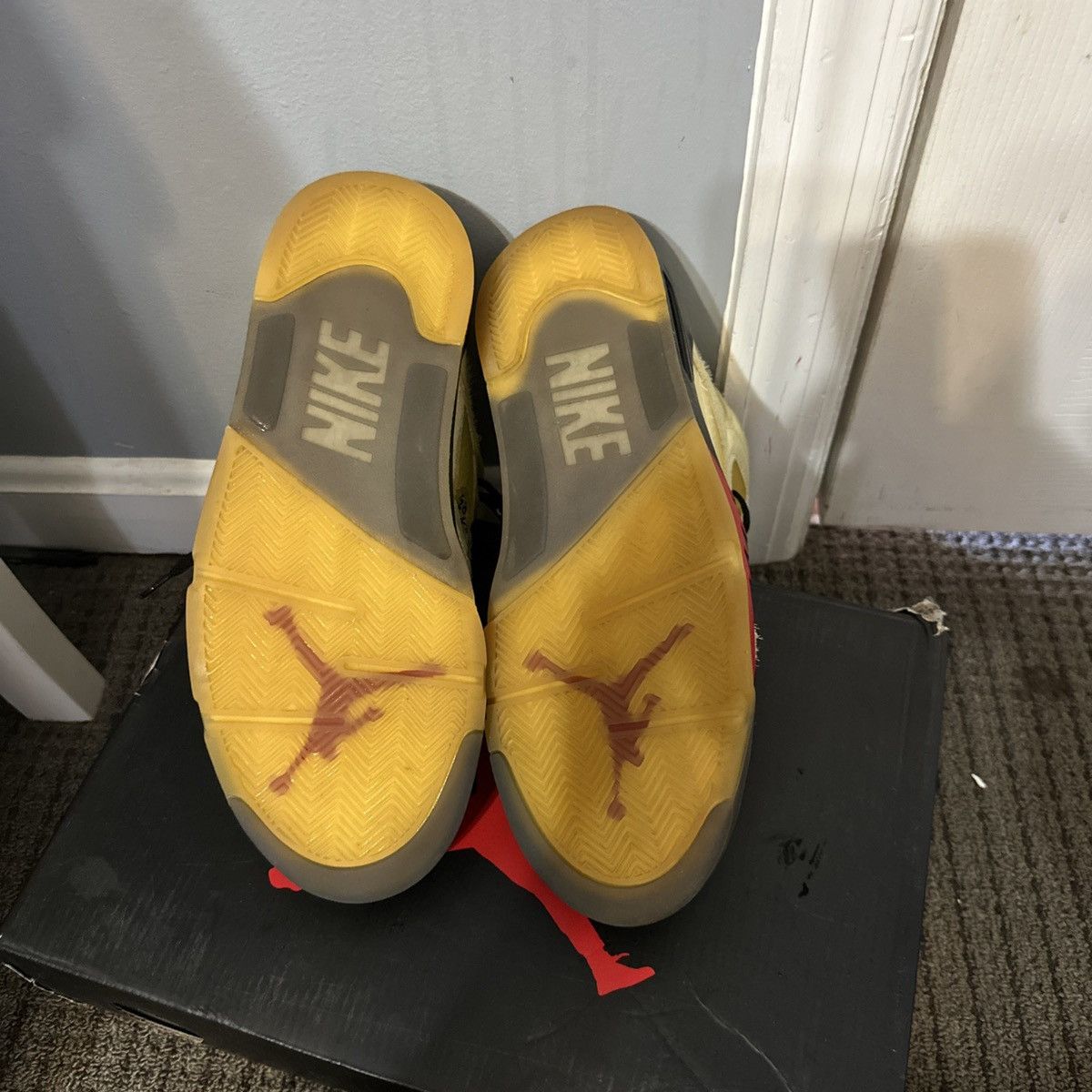 Nike × Off-White Jordan 5 off white sail Size US 9.5 / EU 42-43 - 6 Thumbnail