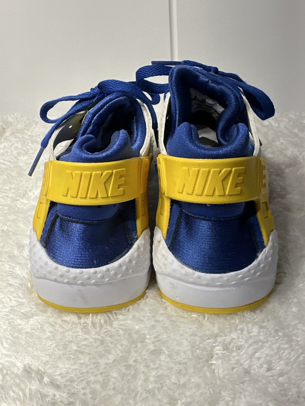 Nike Nike Huarache Run Blue (GS) Shoes Size US 6.5 / IT 36.5 - 5 Thumbnail