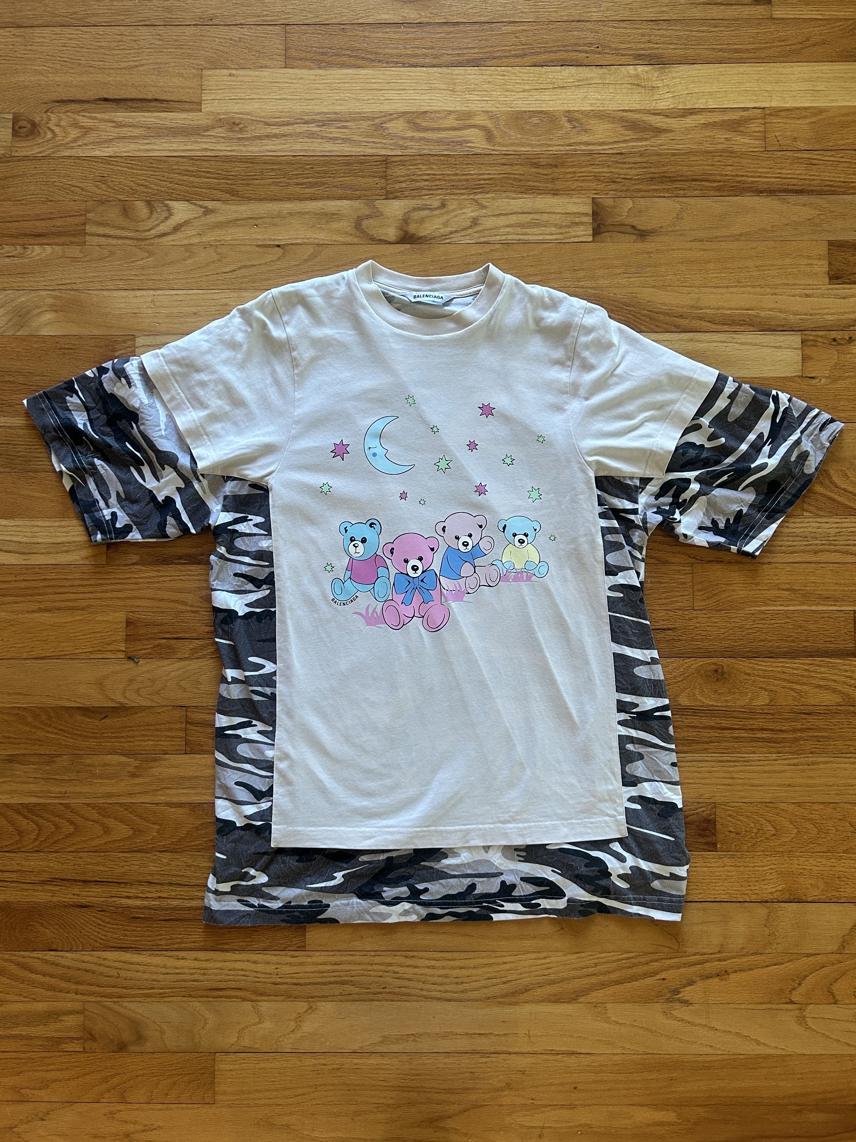 Balenciaga “Love Bear” Double Layer Camo T-Shirt SS21 Size US XS / EU 42 / 0 - 3 Thumbnail