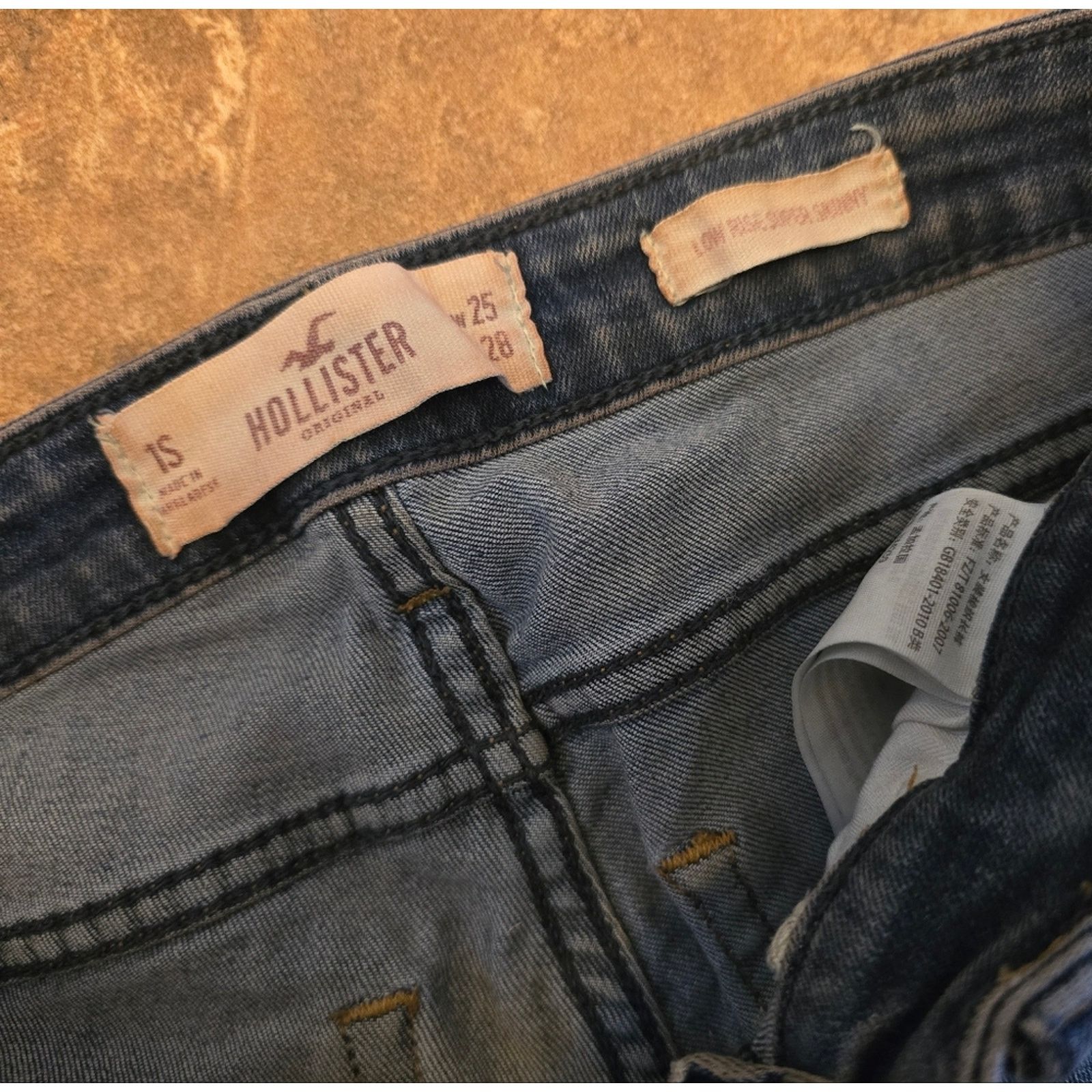 Hollister Dark Denim | HOLLISTER | Low Super Skinny Jean Size 25" / US 0 / IT 36 - 3 Thumbnail