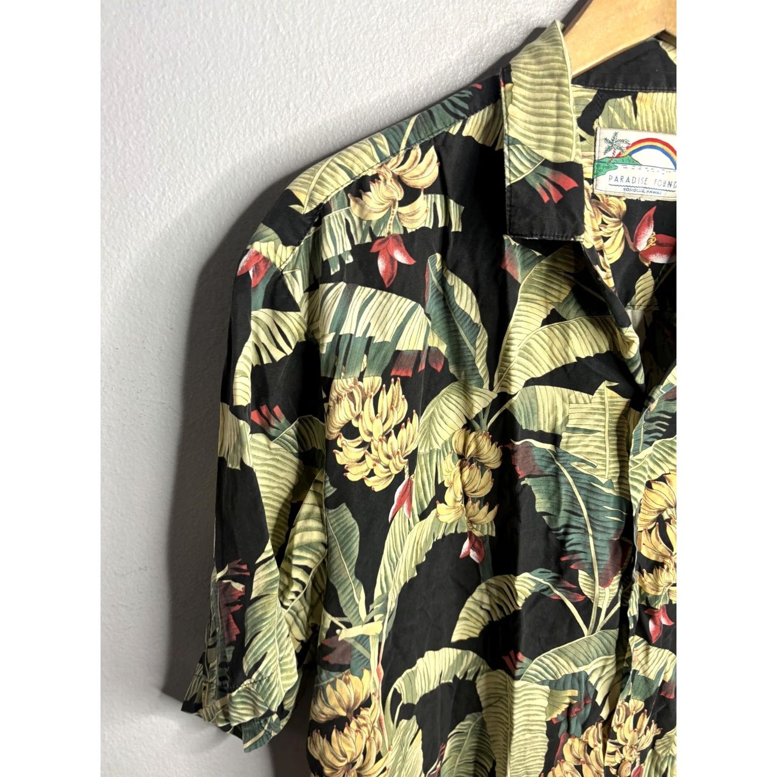 Paradise Found Paradise Found Shirt Mens Large Black Banana Leaf Hawaiian Camp Button Front Size US L / EU 52-54 / 3 - 2 Thumbnail