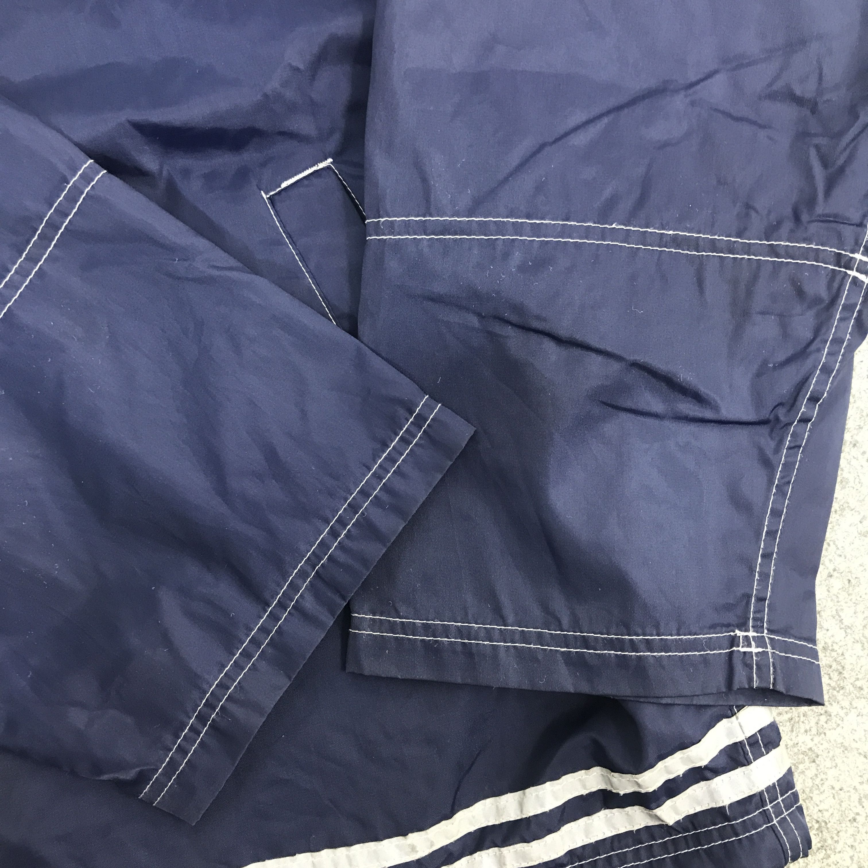United Colors Of Benetton benetton formula 1 Sport Windbreaker jacket Size US L / EU 52-54 / 3 - 9 Thumbnail