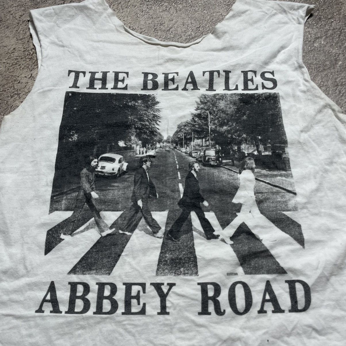 Vintage Vintage Y2K Beatles Abbey Road Band Tee Graphic Tank Top M Size US M / EU 48-50 / 2 - 3 Thumbnail
