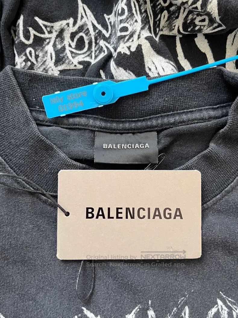Balenciaga Balenciaga New Year Letter Printed Round Neck Short Sleeve Size US S / EU 44-46 / 1 - 5 Thumbnail