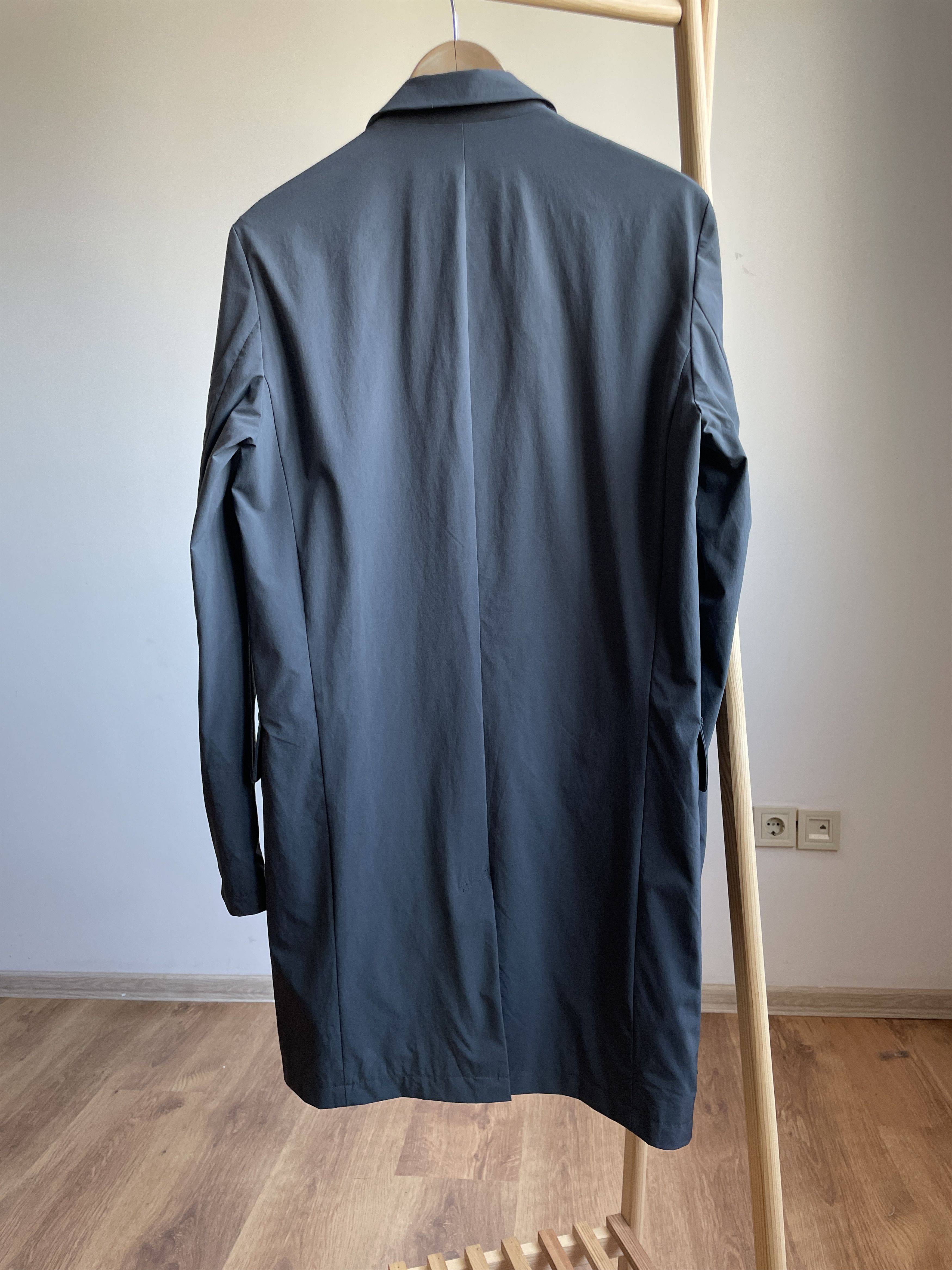 ECOALF Ecoalf Lightweight Recycled Nylon Coat Size S Size US S / EU 44-46 / 1 - 2 Thumbnail