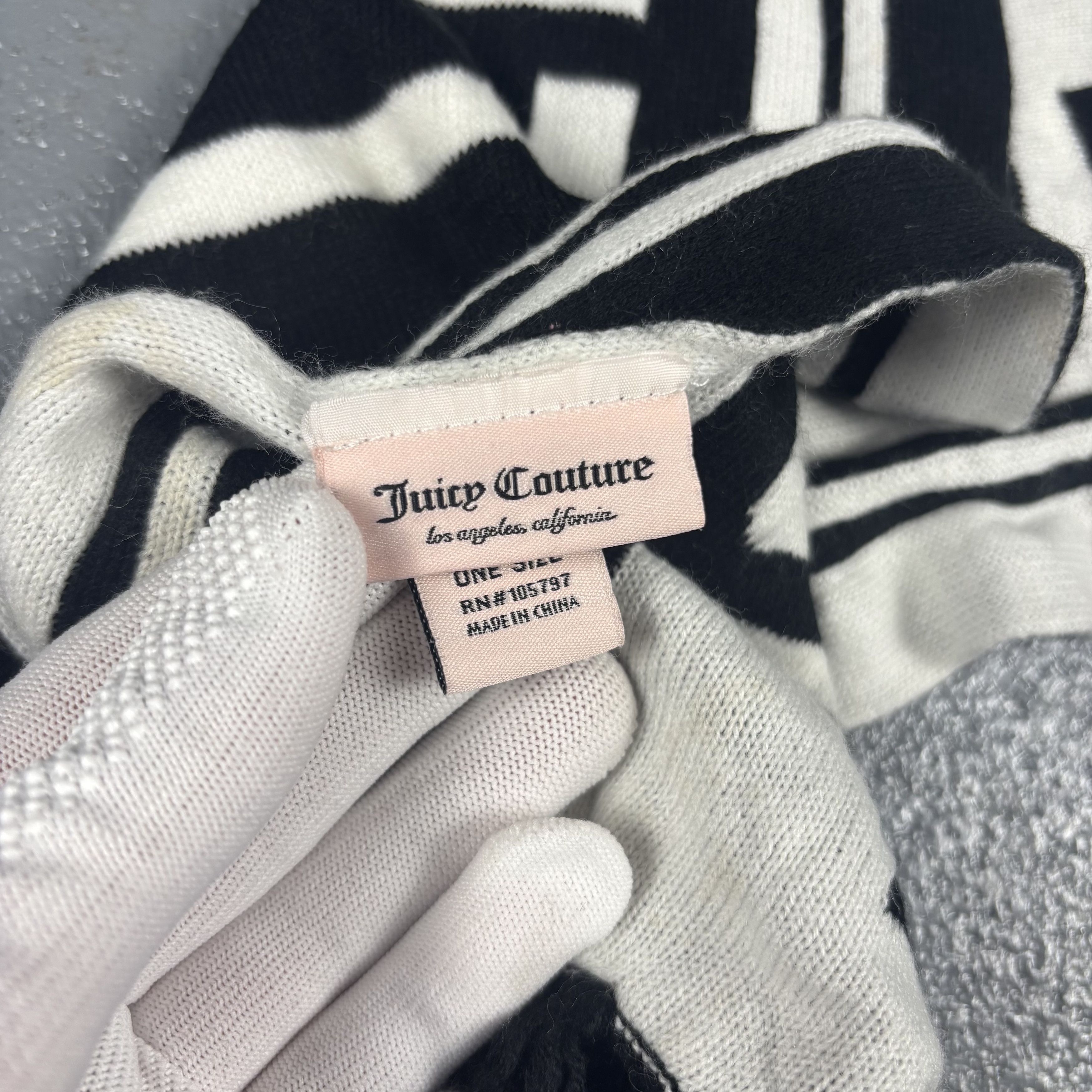 Juicy Couture Juicy Couture Scarf Size ONE SIZE - 7 Thumbnail