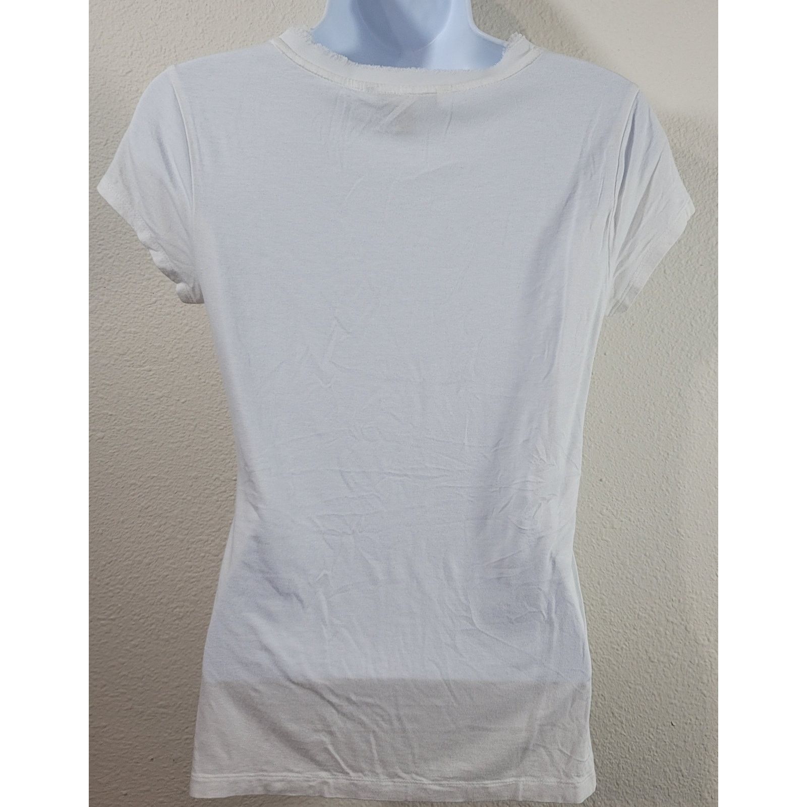 Banana Republic Banana Republic White Frayed V Neck Collar Small Cap Sleeves Size S / US 4 / IT 40 - 3 Thumbnail