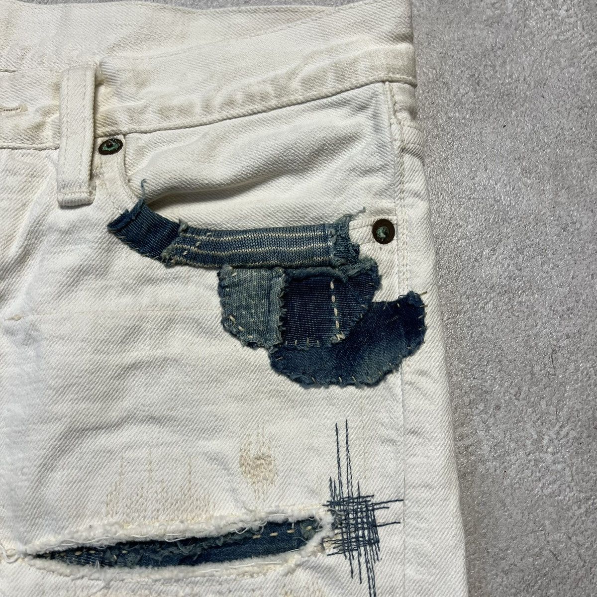 Kapital × Kapital Kountry Kapital White Distressed Boro Denim Jeans Shorts Size US 30 / EU 46 - 3 Thumbnail