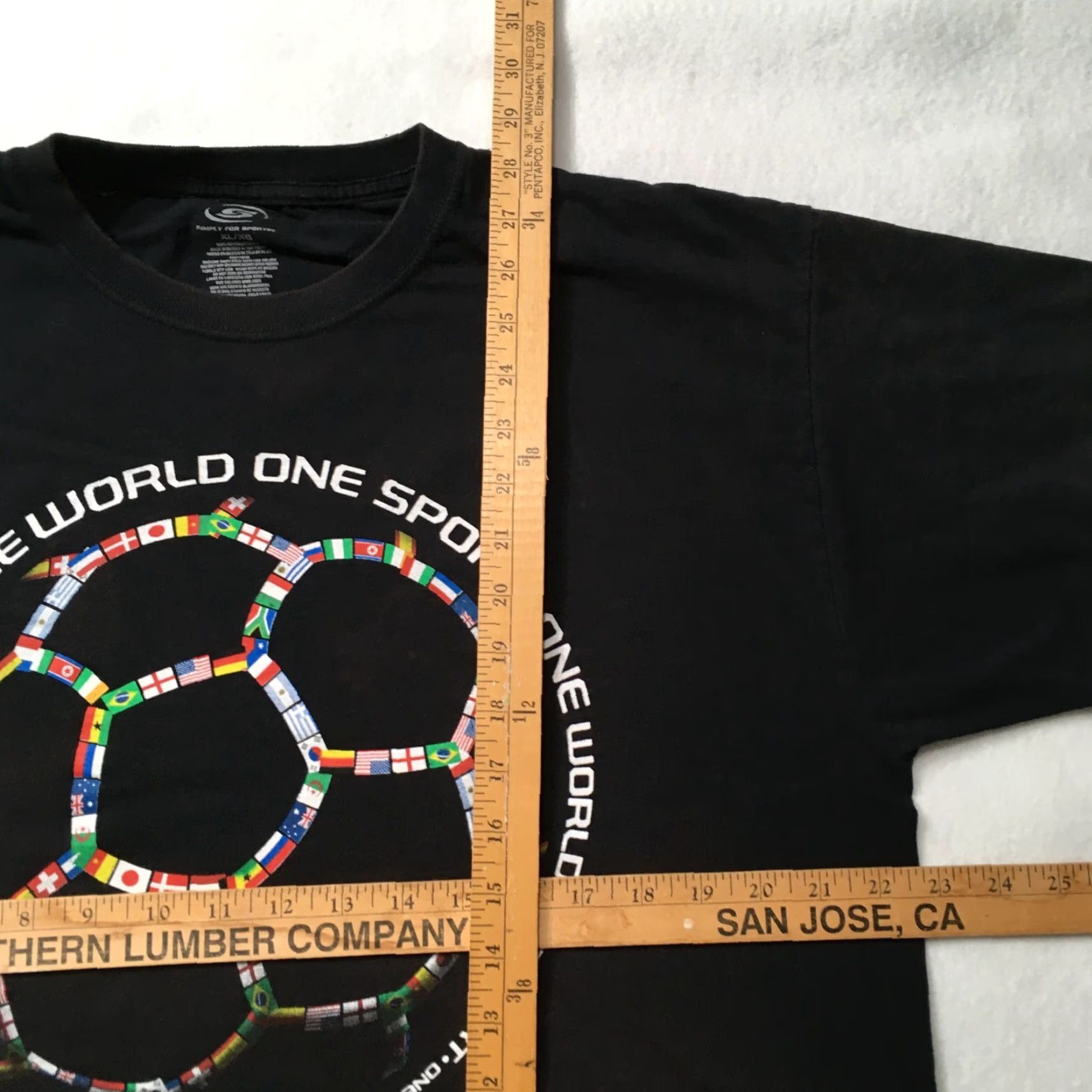 Vintage Nike Shirt Mens XL Black Soccer Football One World One Sport T-shirt Size US XL / EU 56 / 4 - 4 Thumbnail