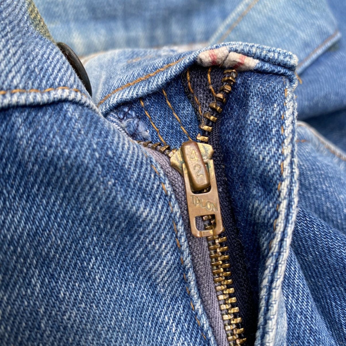 Levi's 1970’s LEVI’S 525 ORANGE TAB WIDELEG BELL BUTTON PANTS Size US 34 / EU 50 - 9 Thumbnail
