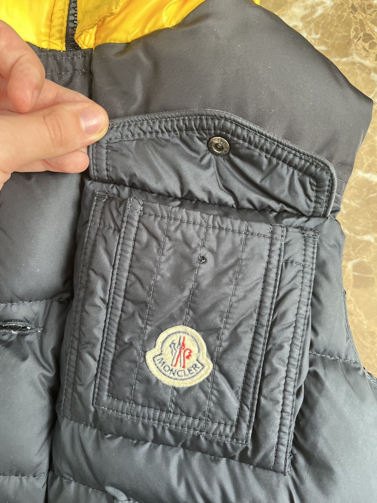 Moncler 👾Moncler Black&Yellow puffer vest Original ✅ Size US L / EU 52-54 / 3 - 23 Thumbnail