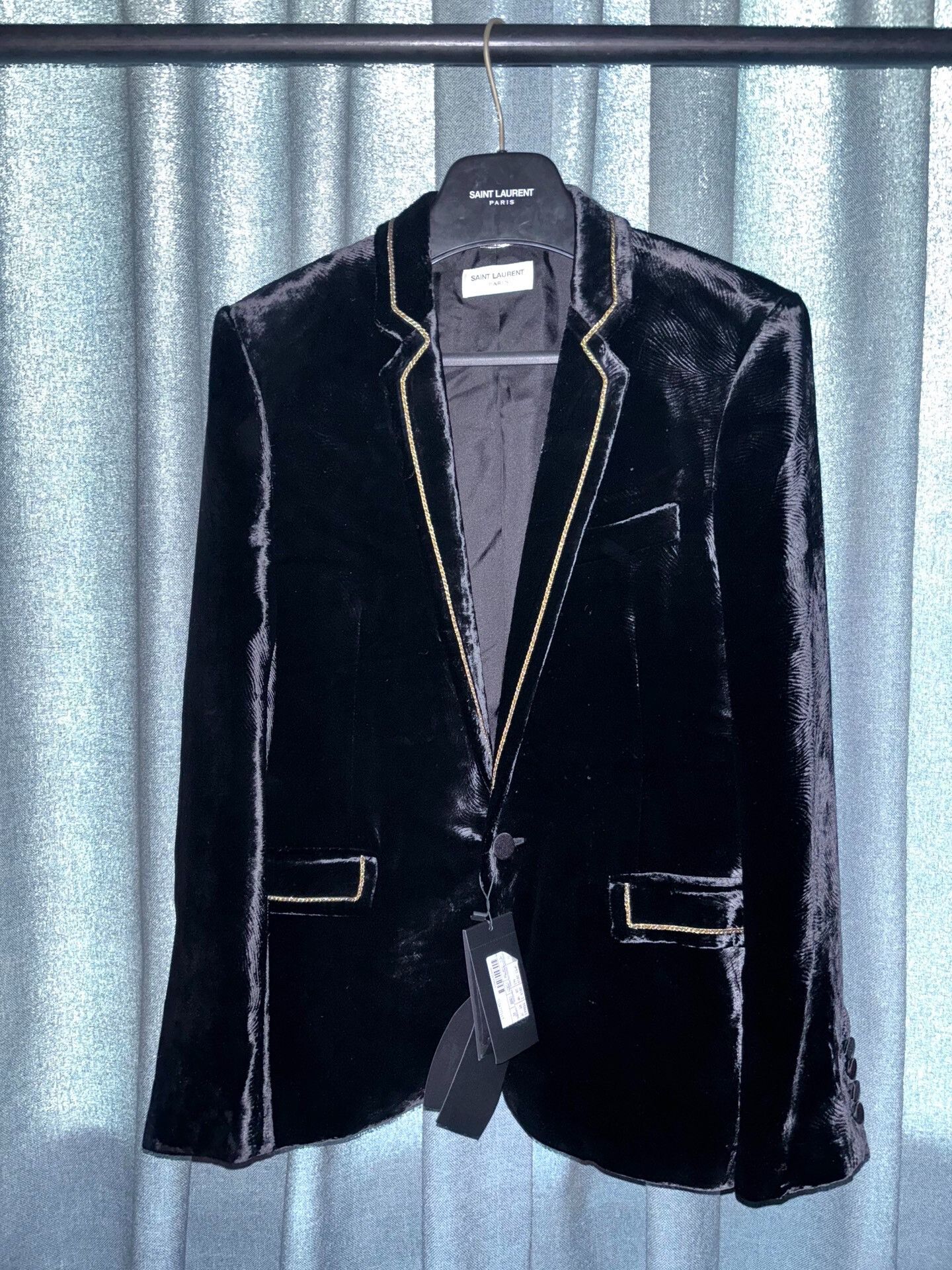 Saint Laurent Paris Saint Laurent Velvet Suit with Gold Accents Size US S / EU 44-46 / 1 - 1 Thumbnail