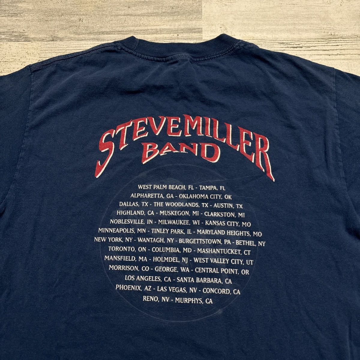 Band Tees Y2K Steve Miller Band Blue Tour Shirt Book Of Dream M Size US M / EU 48-50 / 2 - 6 Thumbnail