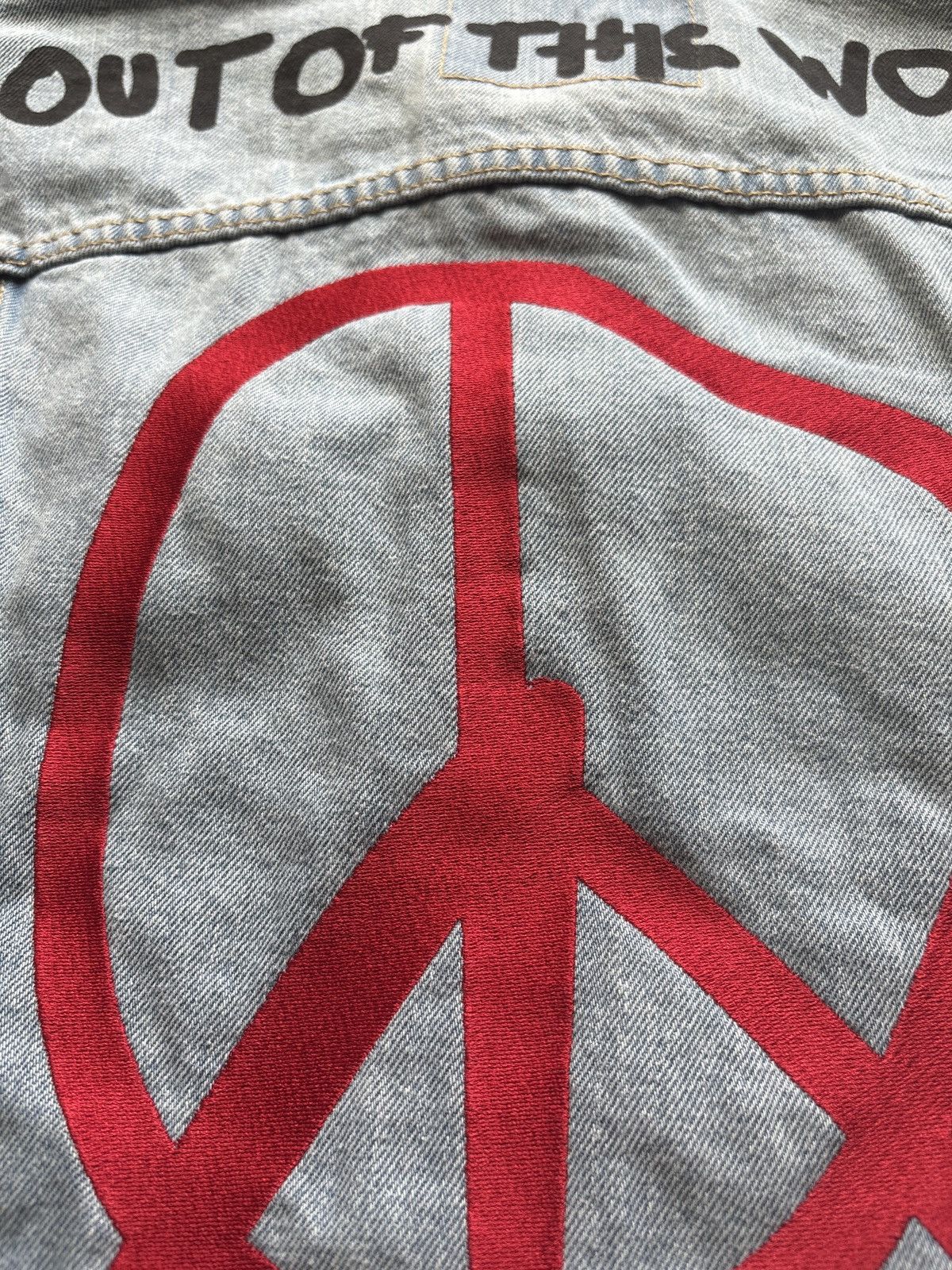 Travis Scott Travis Scott Astroworld Levi’s Denim Jacket Size US M / EU 48-50 / 2 - 5 Thumbnail