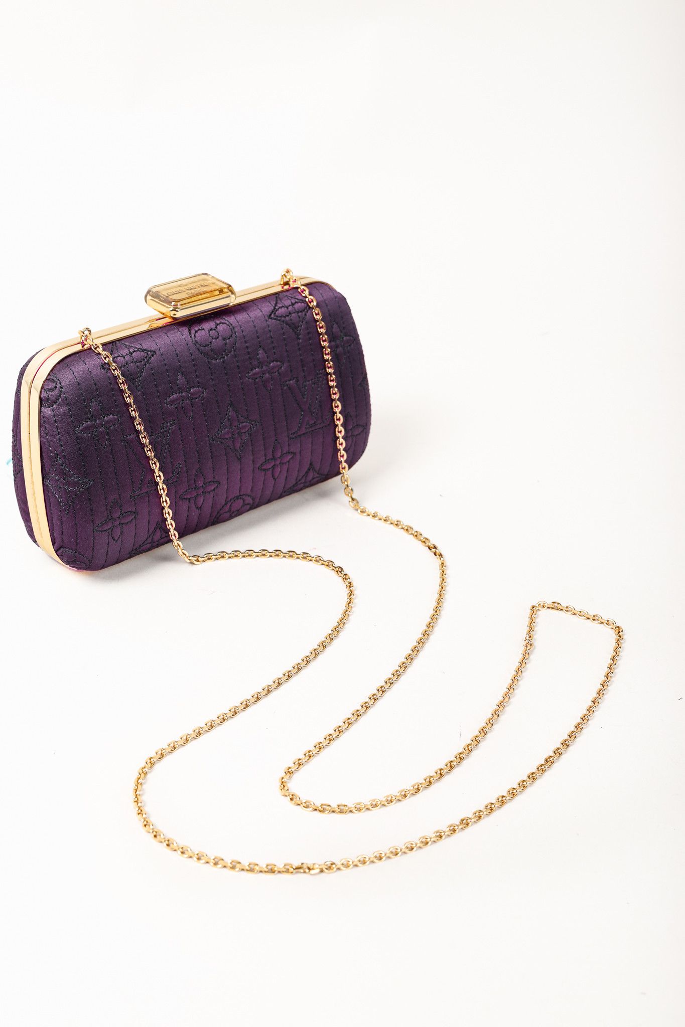Louis Vuitton Louis Vuitton Minaudière Plum Monogram Motard Clutch Size ONE SIZE - 6 Thumbnail