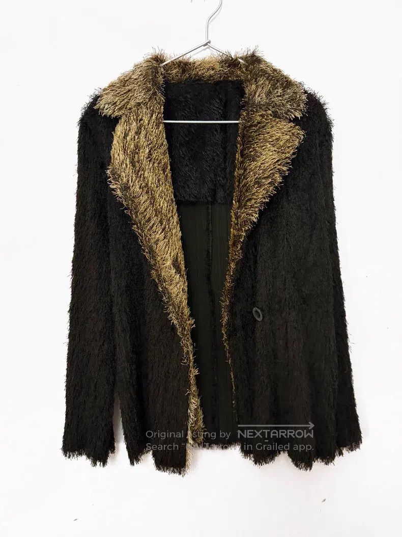 Issey Miyake Issey Miyake Furry Pleated Collar Coat Size L / US 10 / IT 46 - 2 Thumbnail