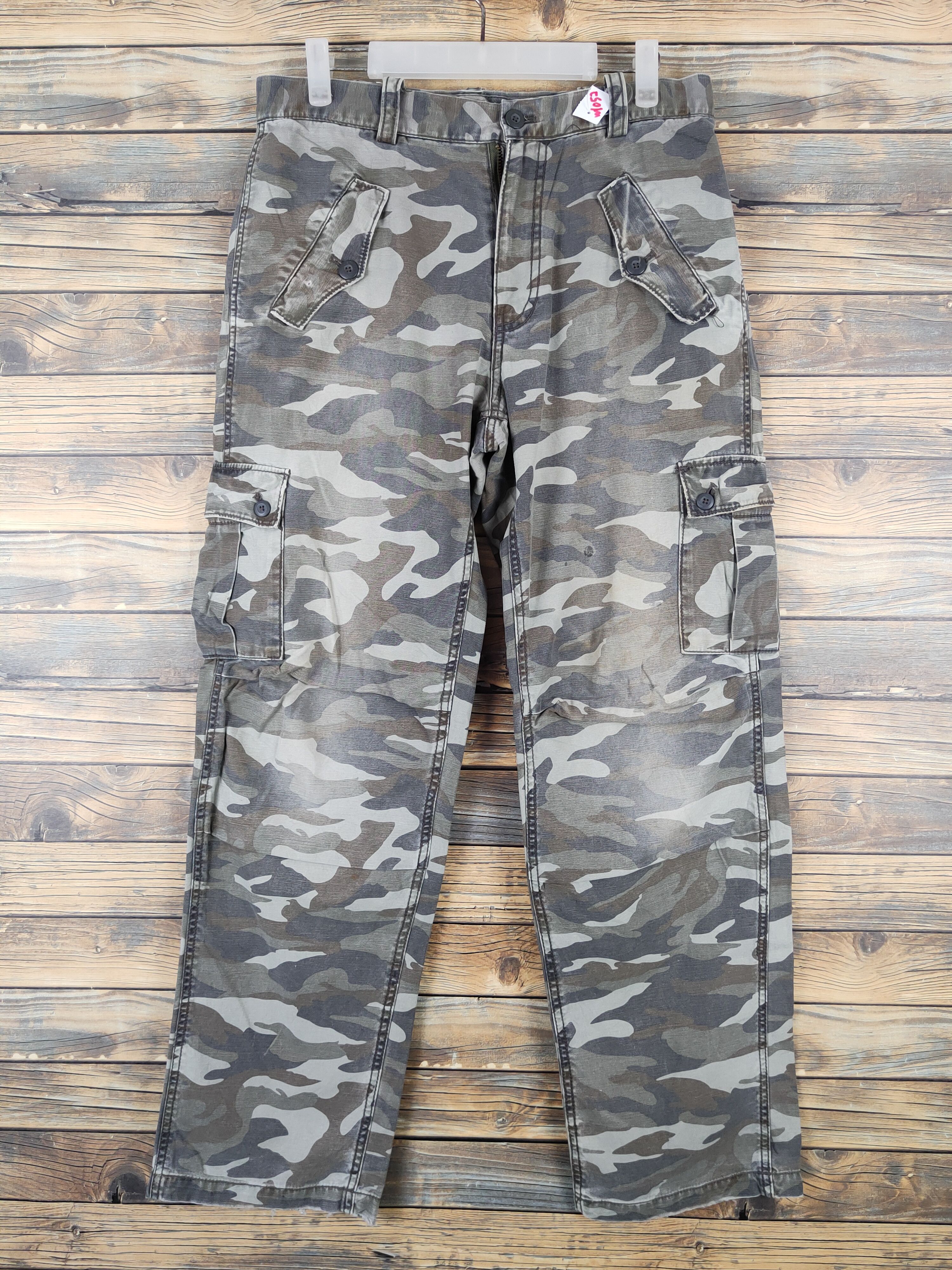 Oshkosh Oshkosh Camouflage Multipocket Tactical Cargo Pants #W1052 Size US 31 - 1 Thumbnail