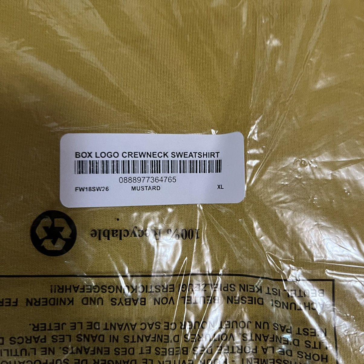 Supreme Supreme Box Logo Crewneck FW18 Mustard Size: XL Size US XL / EU 56 / 4 - 6 Thumbnail