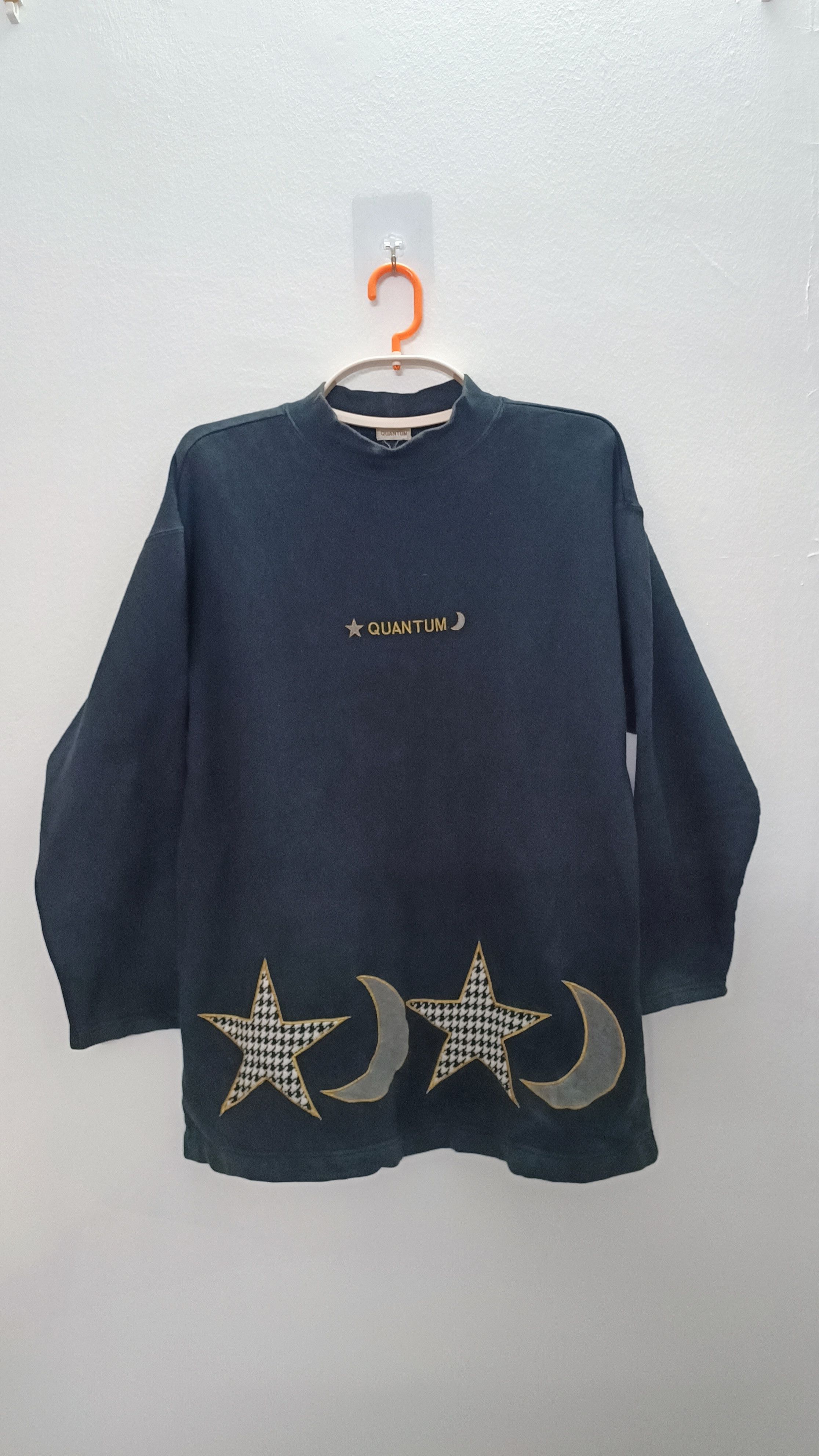 Japanese Brand × Vintage Quantum Black Sweatshirts Vintage Look Size L / US 10 / IT 46 - 1 Thumbnail