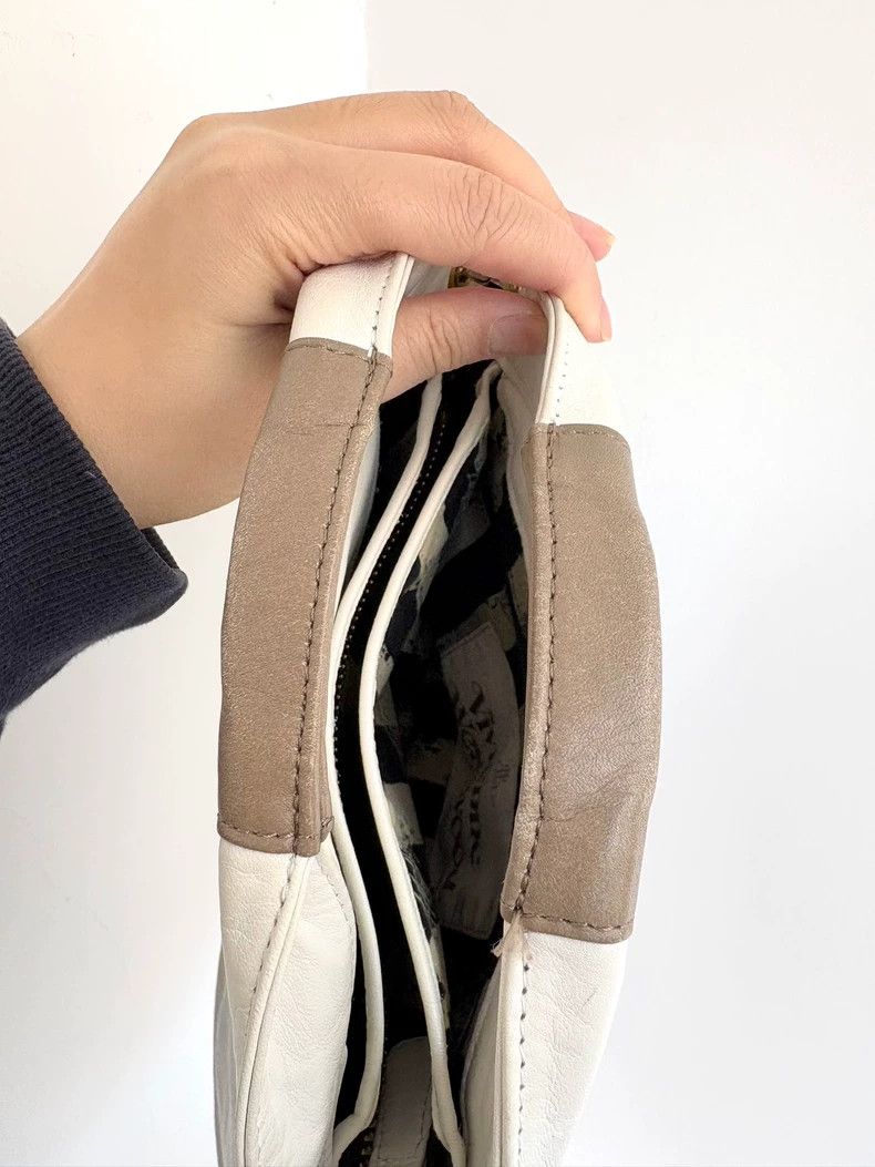 Vivienne Westwood Vivienne Westwood size os White balaclava leather Saturn ba Size ONE SIZE - 9 Thumbnail