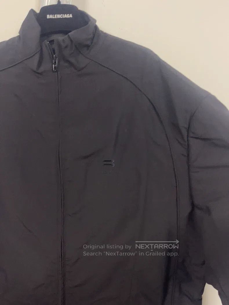 Balenciaga Balenciaga Embroidered Logo Shoulder Pad Zipper Jacket Size US S / EU 44-46 / 1 - 3 Thumbnail