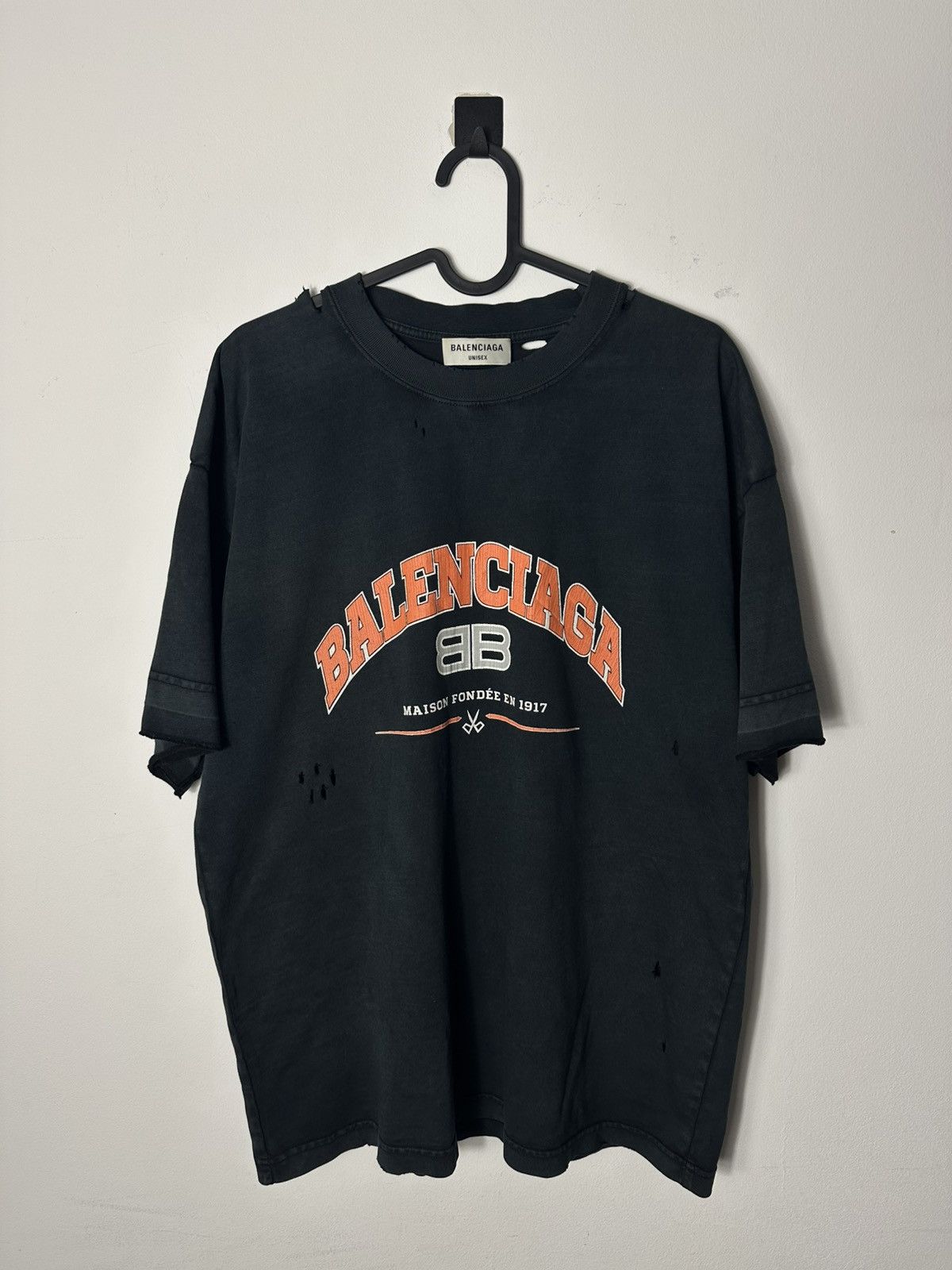 Balenciaga balenciaga mason tee Size US L / EU 52-54 / 3 - 2 Thumbnail