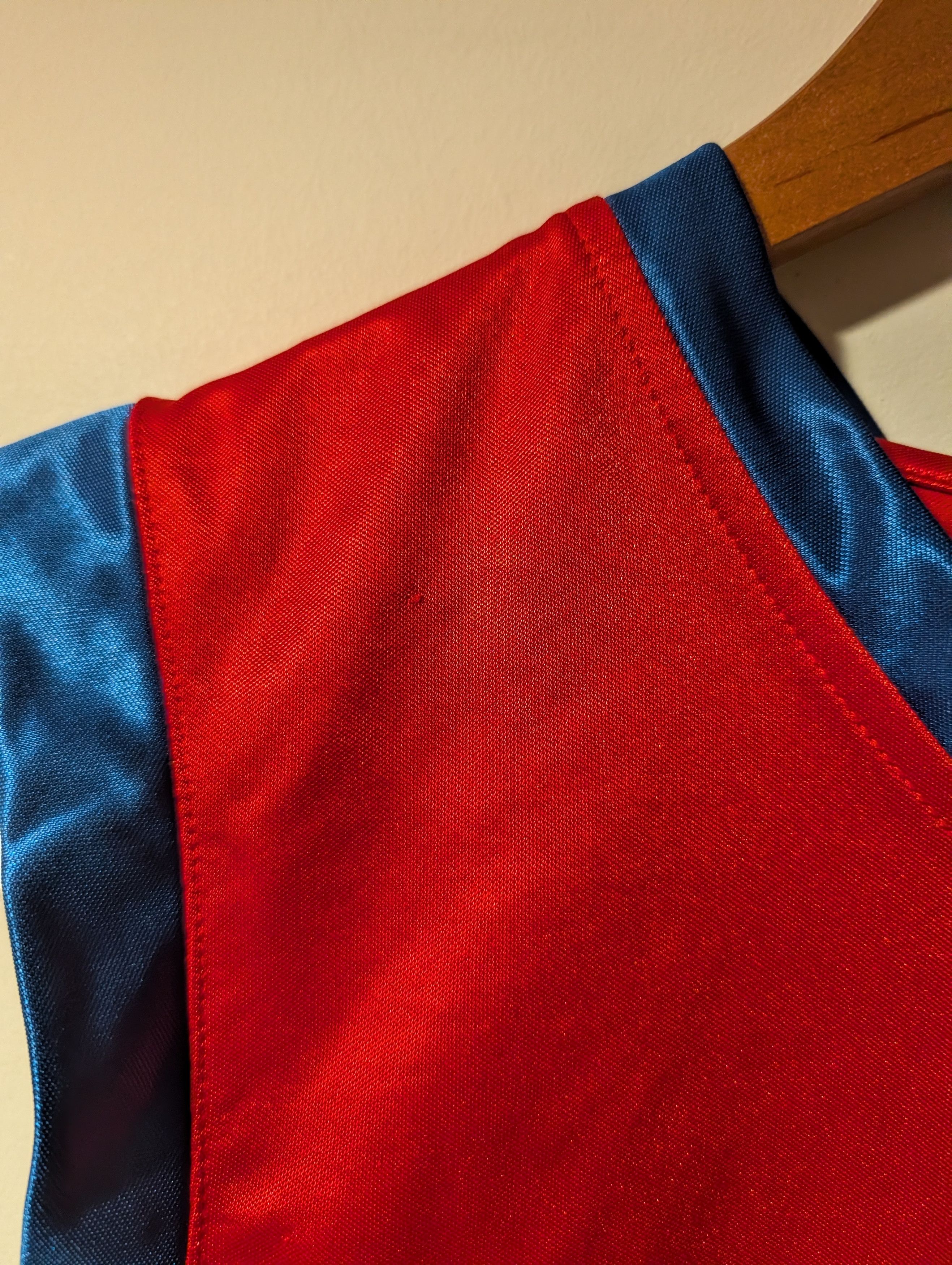 MLB Nike Phillies Youth V-Neck Jersey Mesh Pullover Shirt Size 6 Size US M / EU 48-50 / 2 - 6 Thumbnail