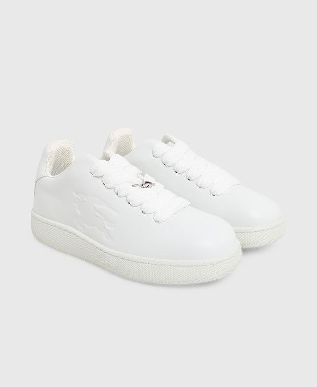 Burberry Sneakers Size US 7 / EU 40 - 1 Thumbnail