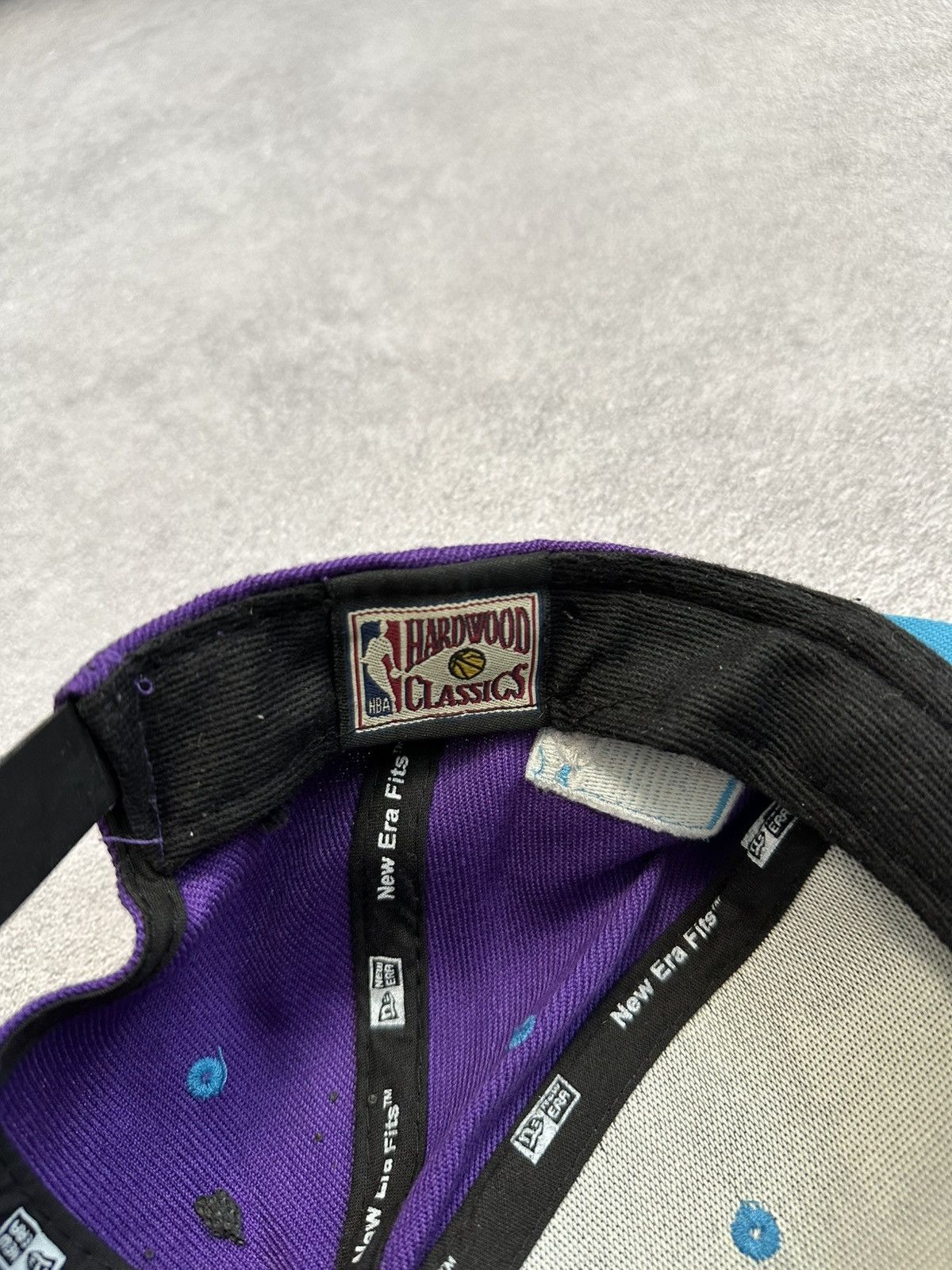 NBA Vintage Charlotte Hornets Cap 90s NBA Retro Hat Size ONE SIZE - 6 Thumbnail