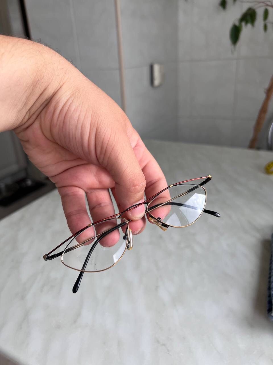 Hugo Boss Vintage Hugo Boss 90s Eyeglasses Frame Eyewear BOSS Frame Size ONE SIZE - 3 Thumbnail