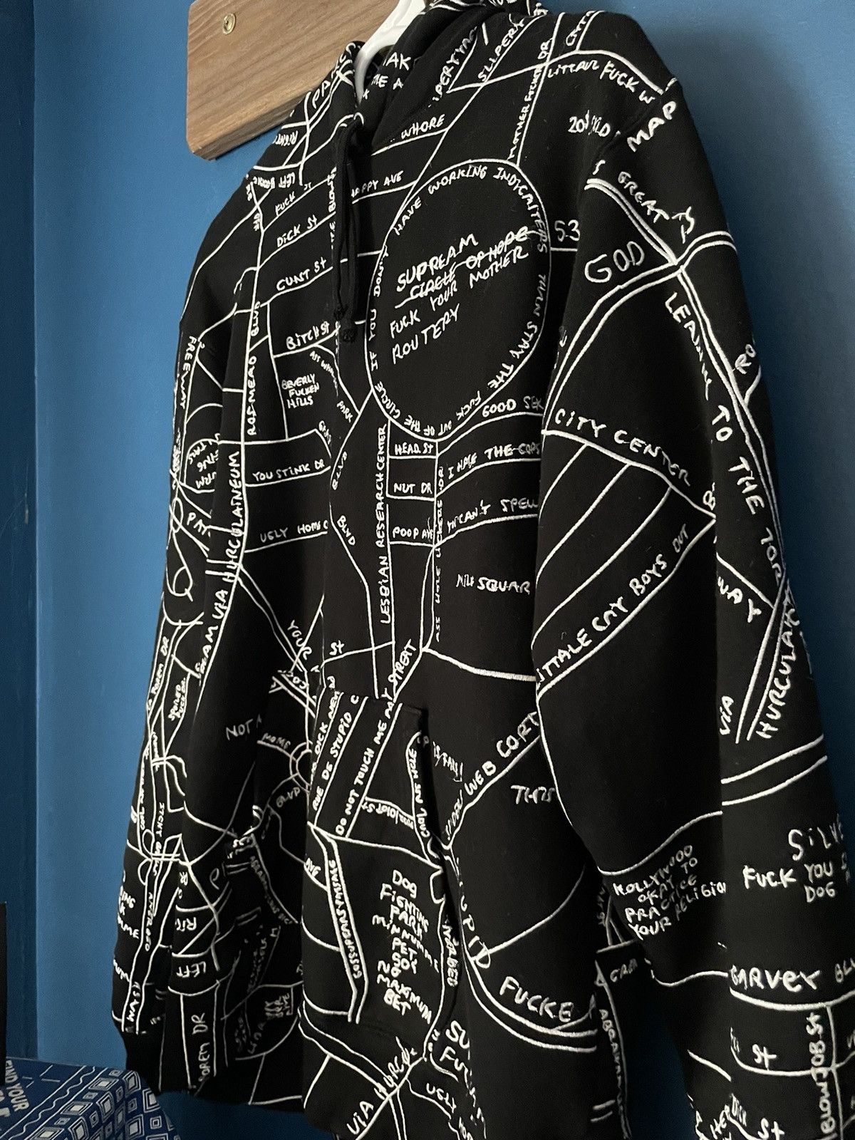 Supreme Supreme Gonz Map Embroidered Hoodie Unisex Size US M / EU 48-50 / 2 - 2 Thumbnail