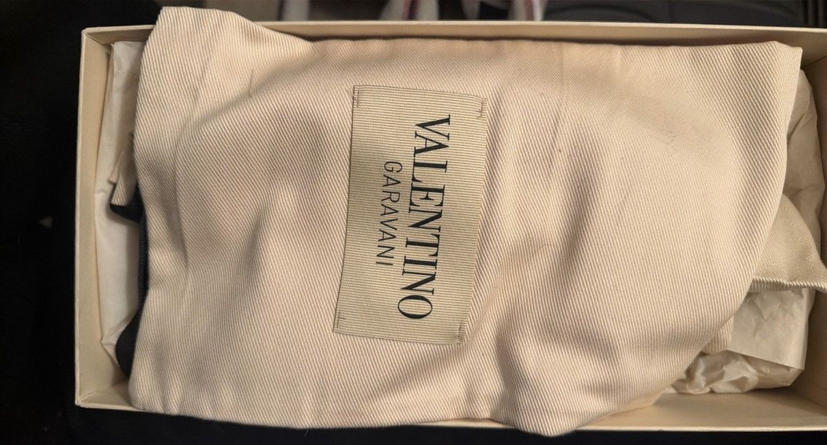 Valentino Valentino logo sandals Size US 7.5 / IT 37.5 - 3 Thumbnail