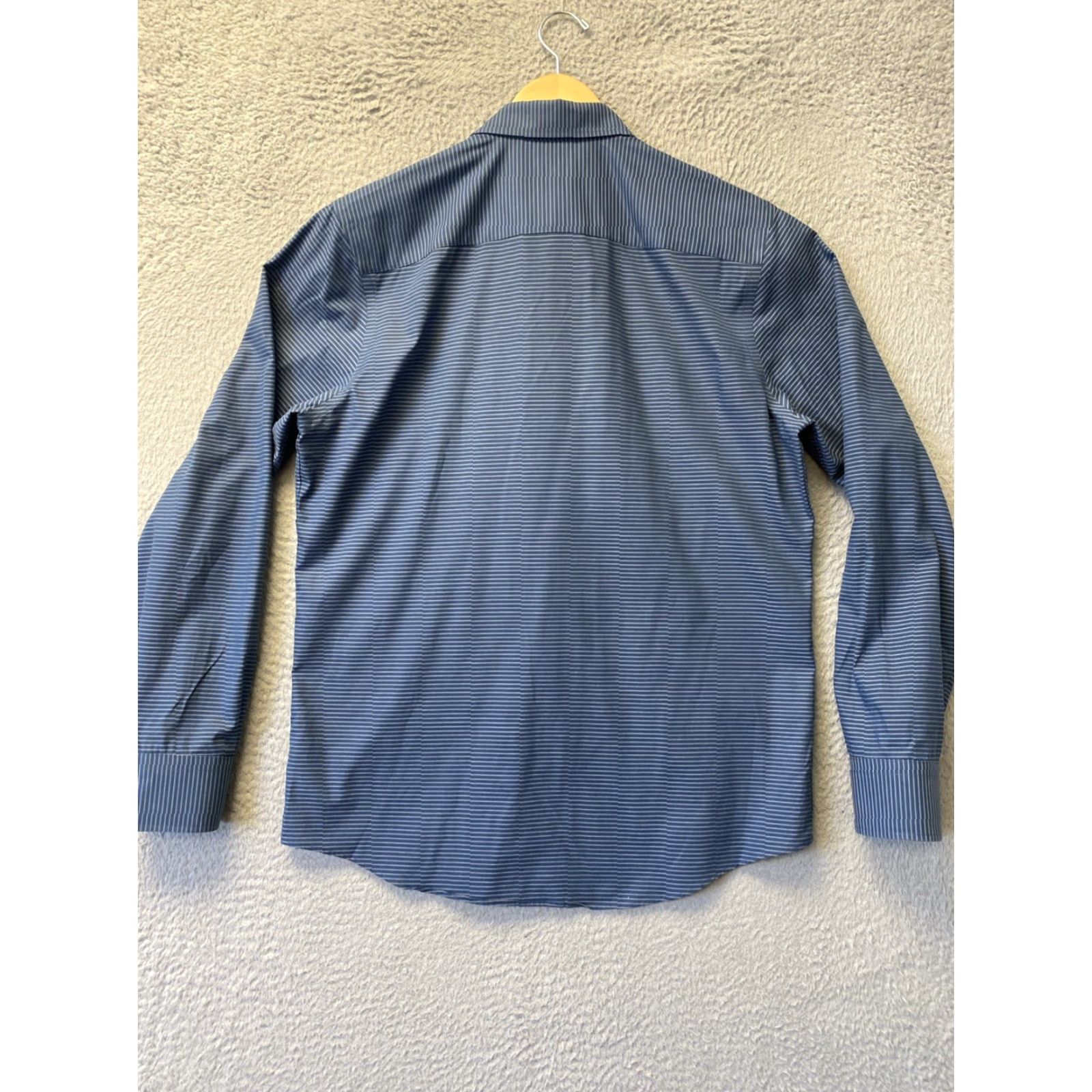 Vintage Calibrate Dress Shirt Men 15.5 Slim Indigo Striped Non-Iron Stretch 34/35 Button Collar Long Sleeve Modern Business Mens Size US M / EU 48-50 / 2 - 8 Thumbnail
