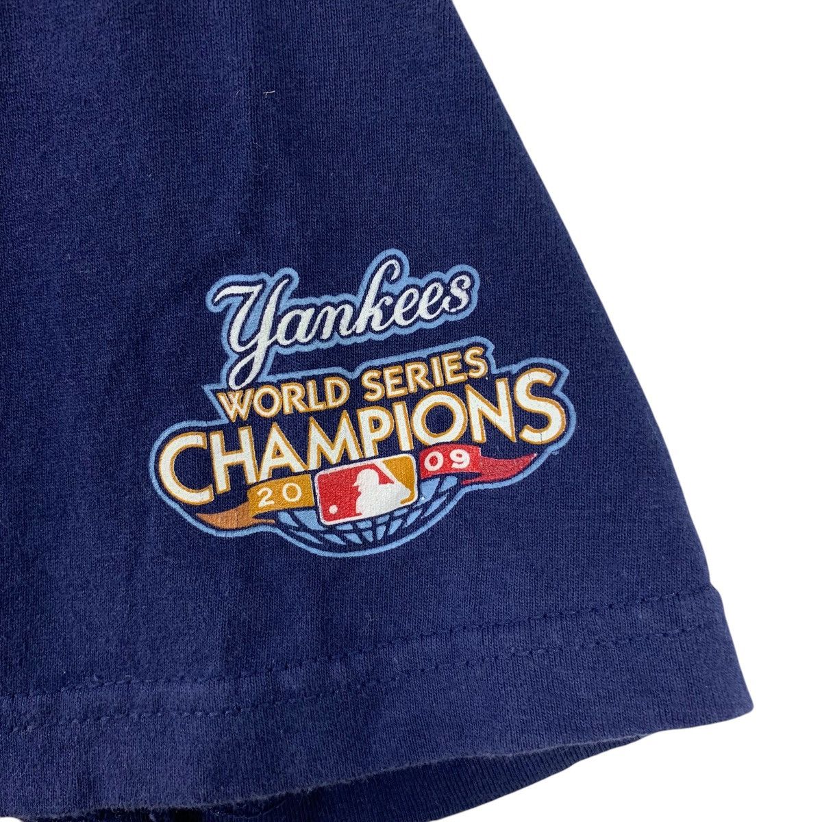 MLB MLB MAJESTIC YANKEES 2009 World Series Champions Tee Shirt Size US M / EU 48-50 / 2 - 5 Thumbnail