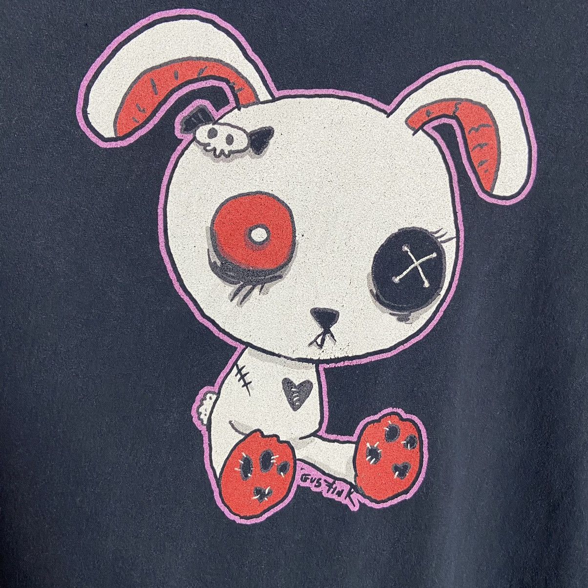 Band Tees × Vintage Vintage Gus Fink Emo Bunny Doll T-Shirt Size US XL / EU 56 / 4 - 2 Thumbnail