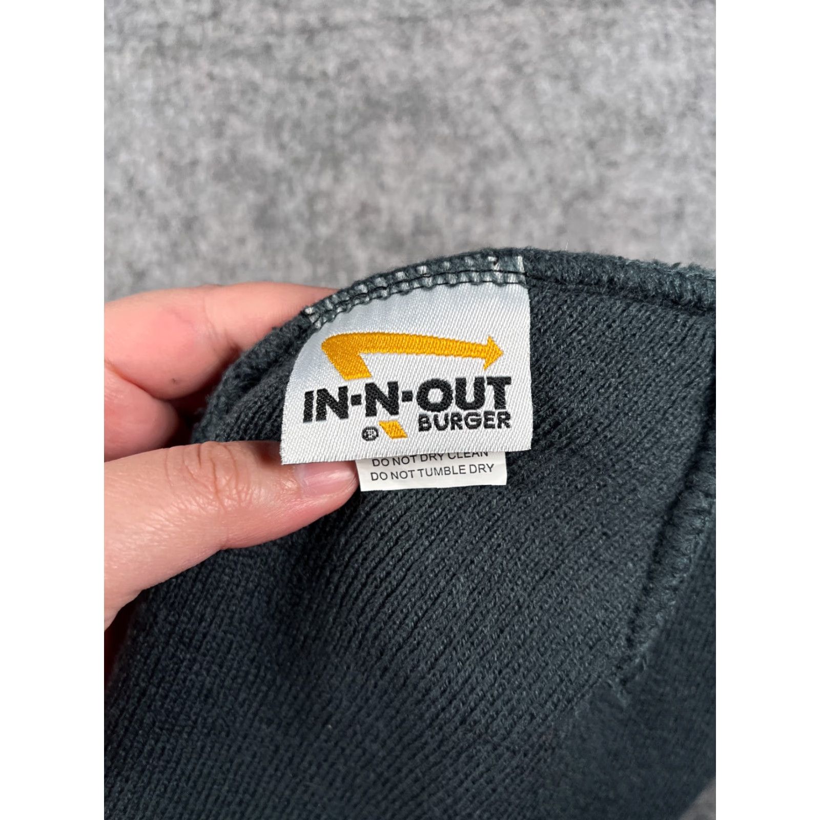 Vintage IN-N-Out Burger Beanie Toque Adult One Size Gray Knit 100% Acrylic Workwear Size ONE SIZE - 7 Thumbnail