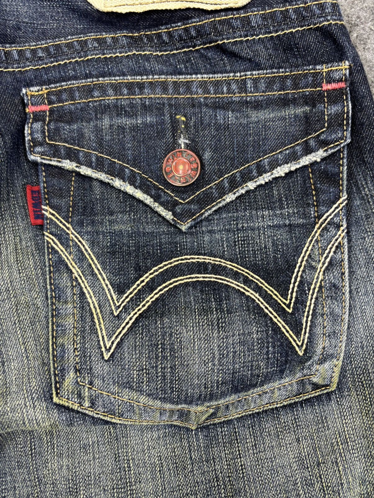 Edwin 💥Distressed Flare💥Edwin 503 Crazy Distressed Denim F916 Size US 31 - 12 Thumbnail