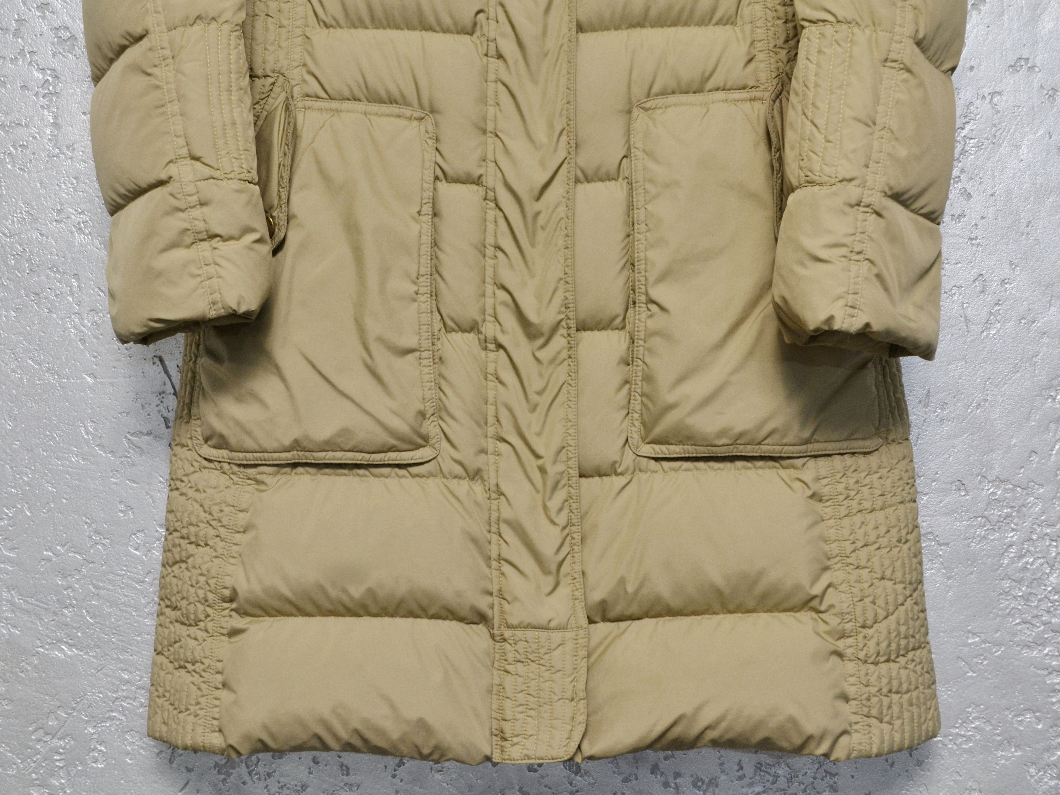 Burberry Burberry Brit Beige Down Puffer Jacket Womens Size S Size S / US 4 / IT 40 - 5 Thumbnail