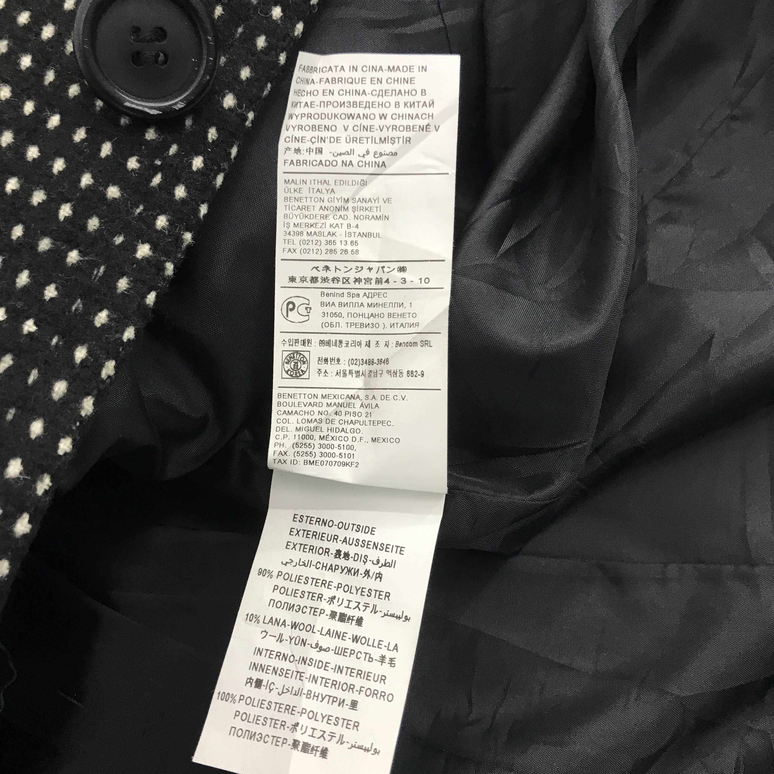 Benetton Rare Benetton to you to Button up wool jacket Size US L / EU 52-54 / 3 - 10 Thumbnail