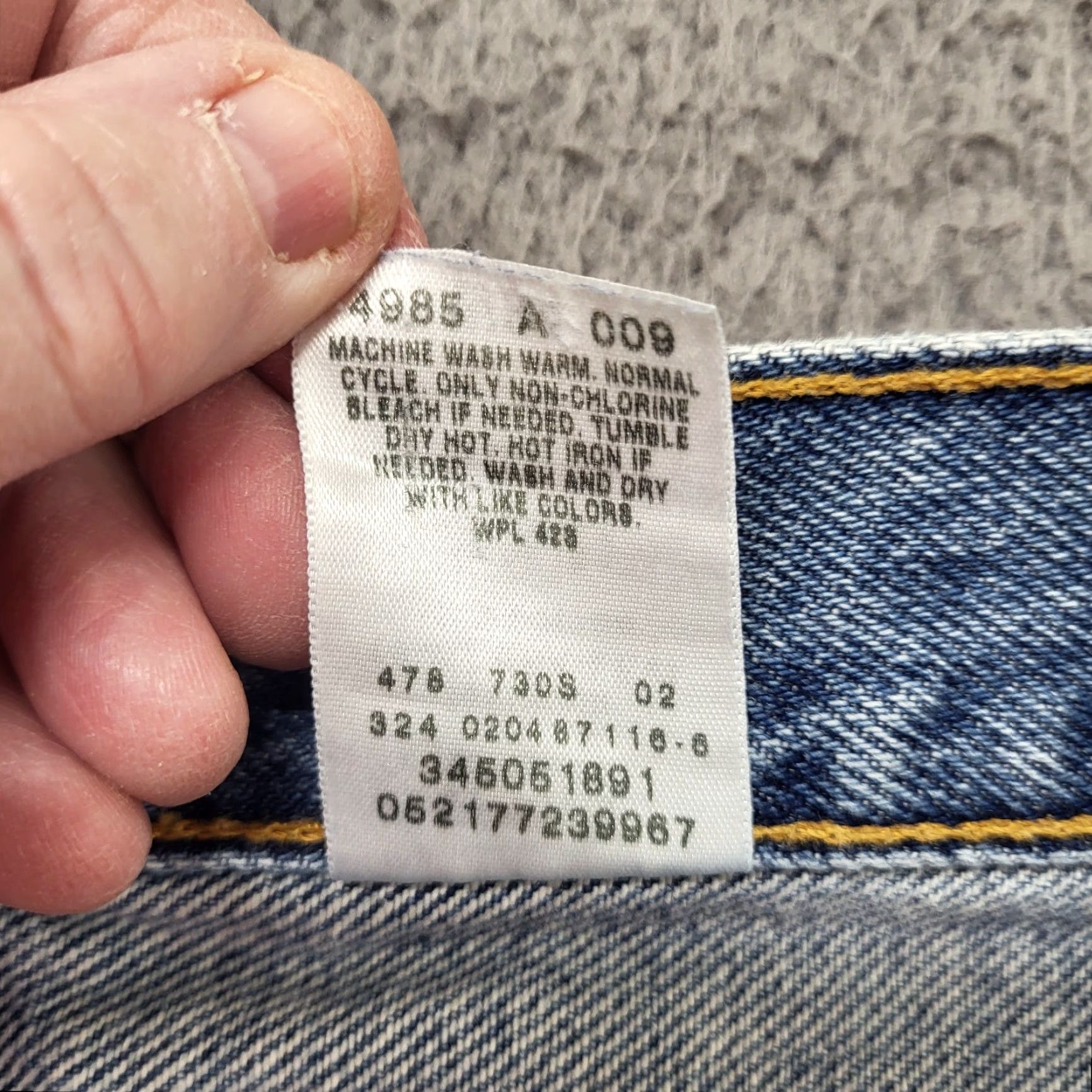 Levi's Levi's 505 Jean Shorts Men’s Size 34 Blue Denim Red Tab Casual Adult School Play Bermuda Shorts Regular Rise 5-Pocket Denim Blue Mens Size US 34 / EU 50 - 5 Thumbnail