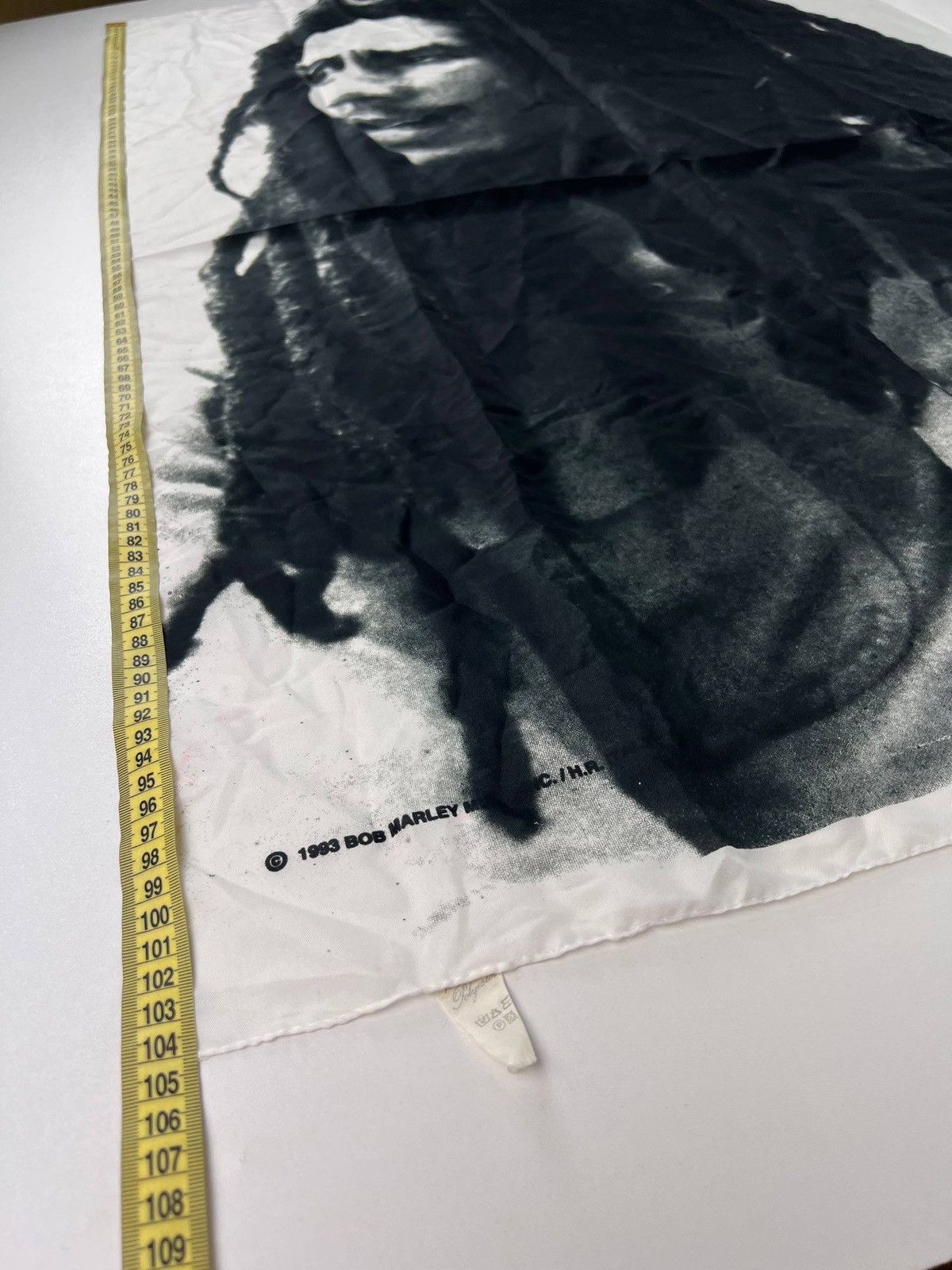 Bob Marley Bob Marley 1993 scarf panel wall hanging art Size ONE SIZE - 11 Thumbnail