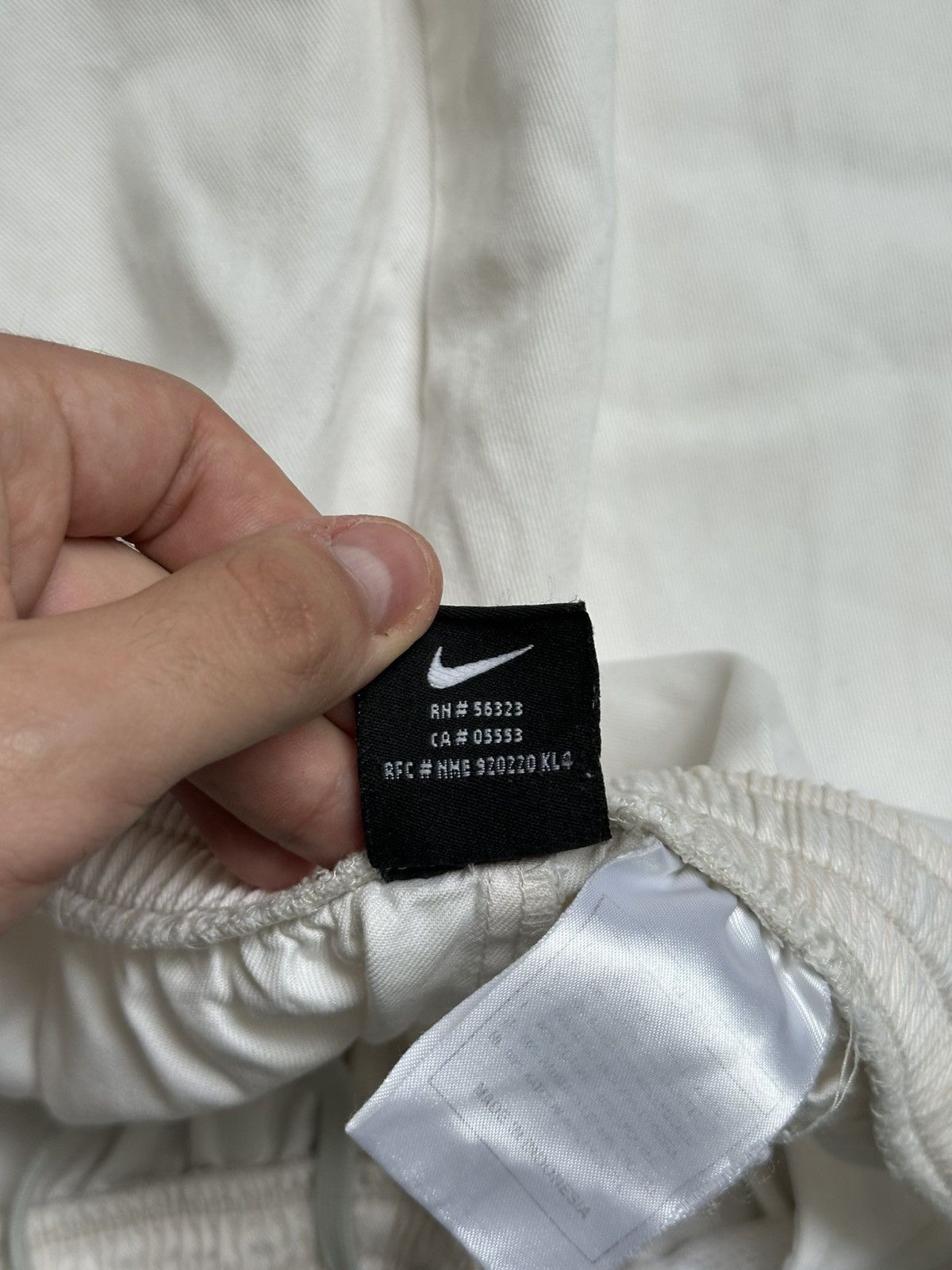 Nike Vintage Nike Court Shorts Baggy Fit Logo Size US 34 / EU 50 - 8 Thumbnail