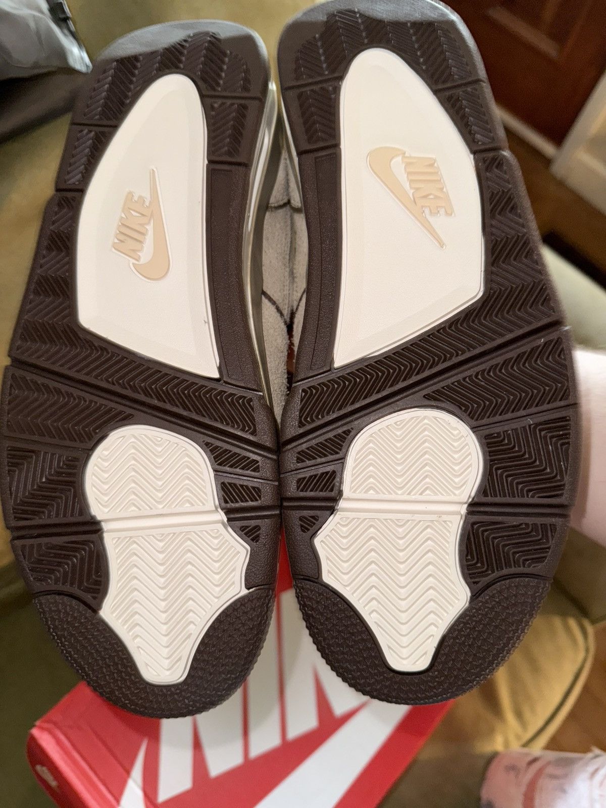 Nike Nike Air Flight ‘89 Low Khaki Suede, w/OG Box, NEW size 11 Size US 11 / EU 44 - 18 Thumbnail