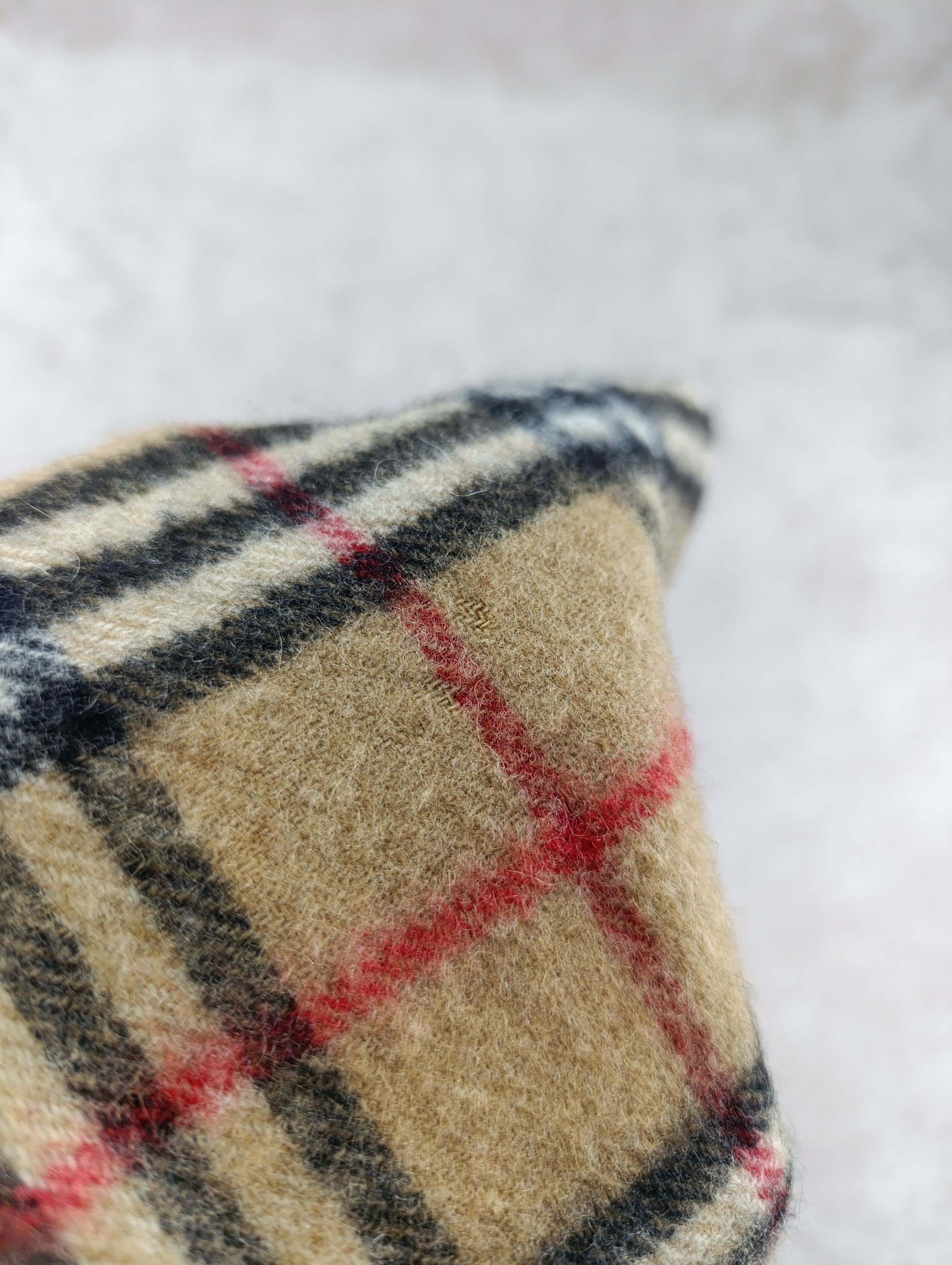 Burberry Burberrys Burberry Nova Check Vintage Wool \ Cashmere Scarf Size ONE SIZE - 11 Thumbnail