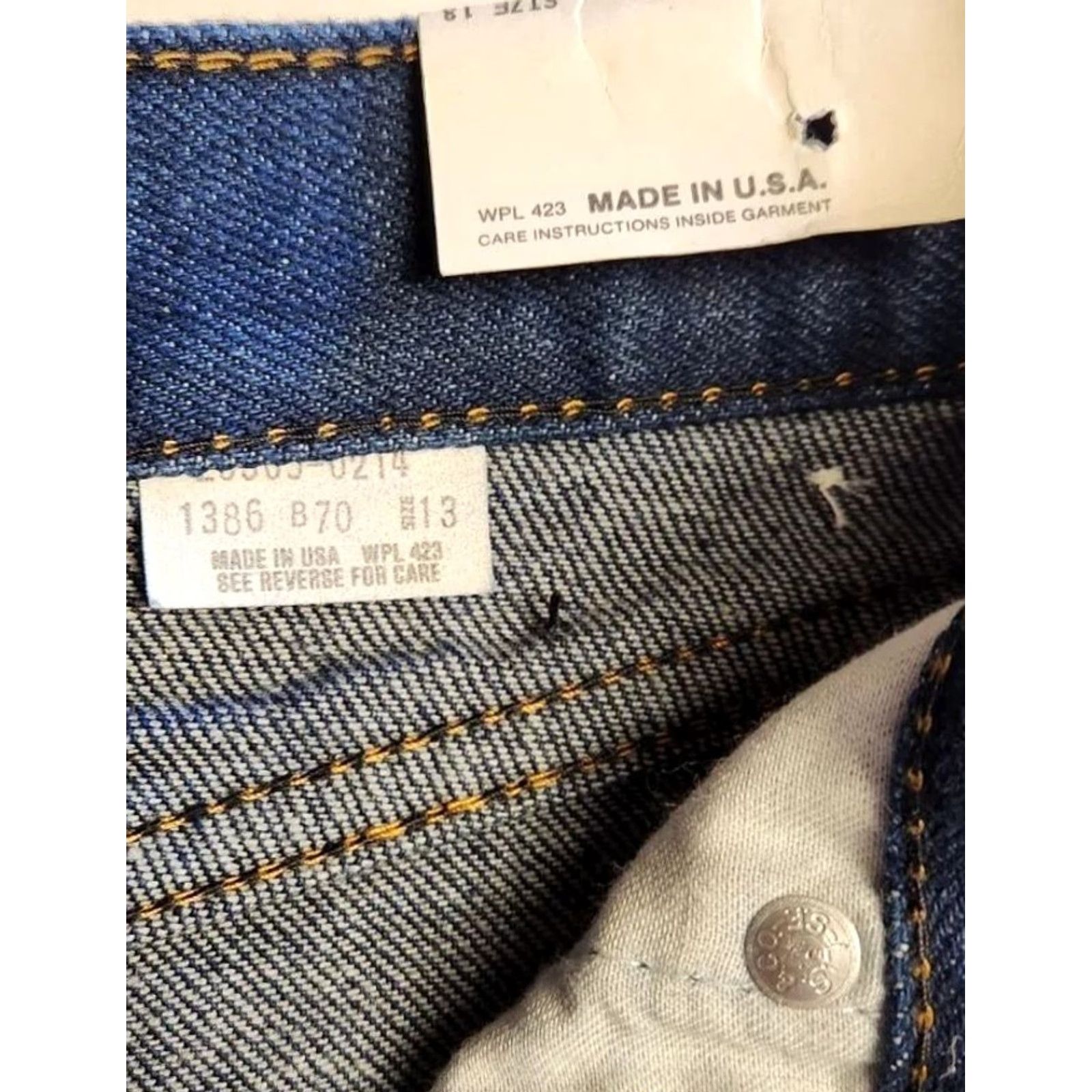 Levi's VINTAGE Levi's Jeans 26505-0214 80s Juniors Blue Dark Wash Size 13 (26x32) 5-Pocket Denim Jeans Womens Size 34" / US 12 / IT 48 - 7 Thumbnail