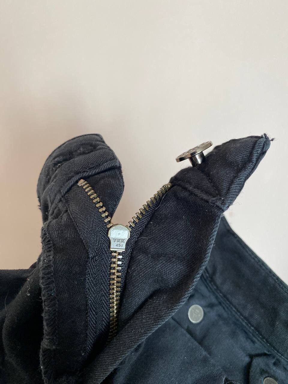 Acne Studios 🖤 Acne Studios Skin 5 Used Black Skinny Jeans 28x34 Size 28" / US 6 / IT 42 - 12 Thumbnail