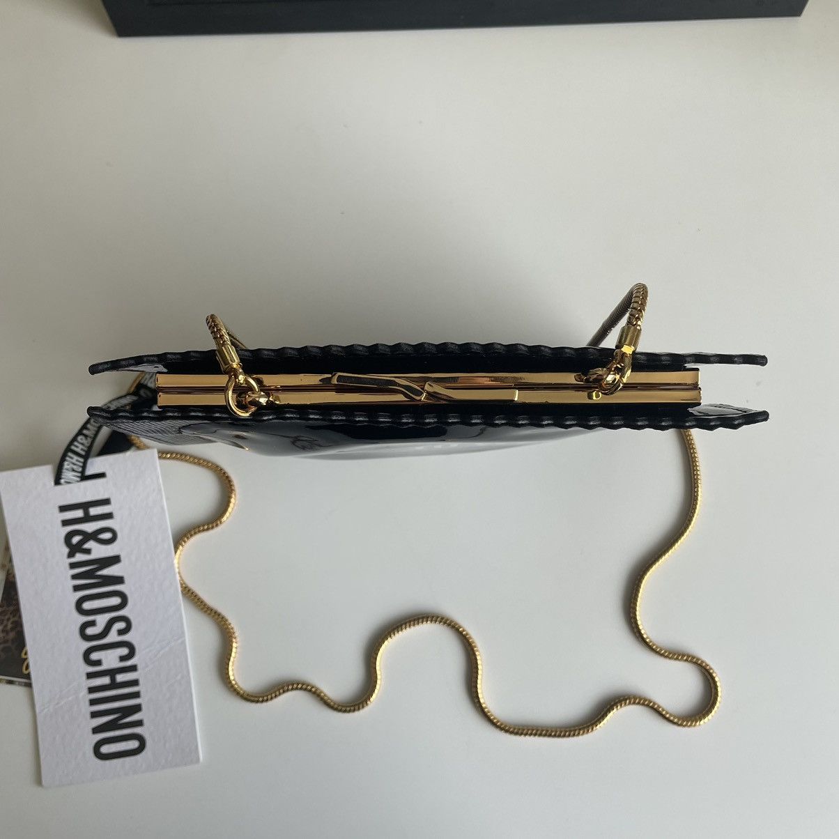 H&M × Moschino H&MOSCHINO condom clutch bag Size ONE SIZE - 6 Thumbnail