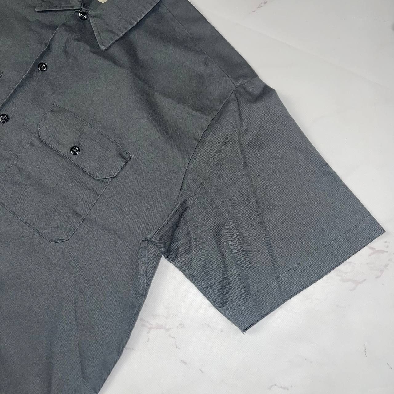 Dickies Vintage Dickies Blend Gray Uniforms Shirt Short Sleeve Sz XL Size US XL / EU 56 / 4 - 7 Thumbnail